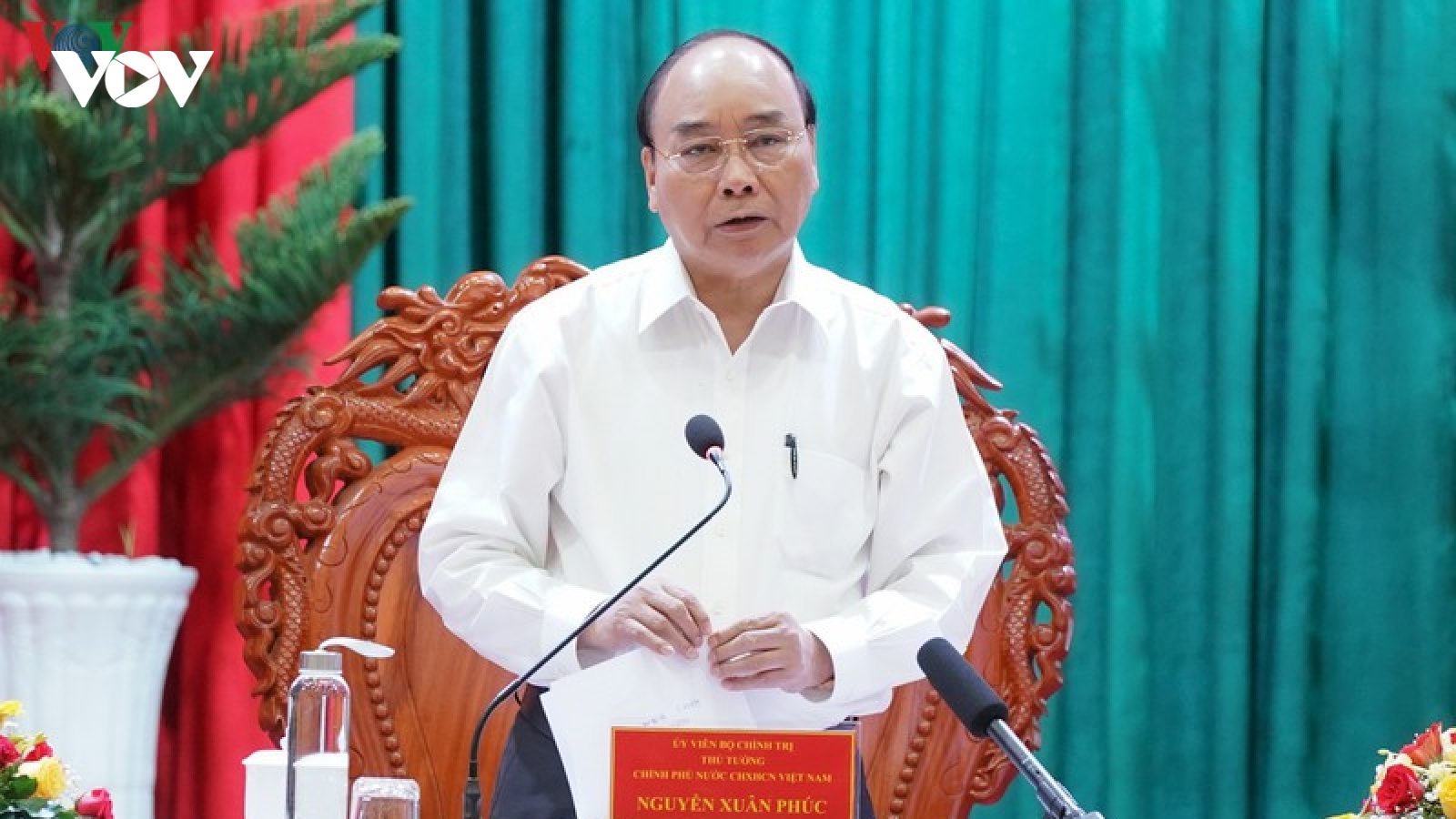 Thủ tướng: Chậm giải ngân đầu tư công sẽ điều chuyển vốn cho dự án khác