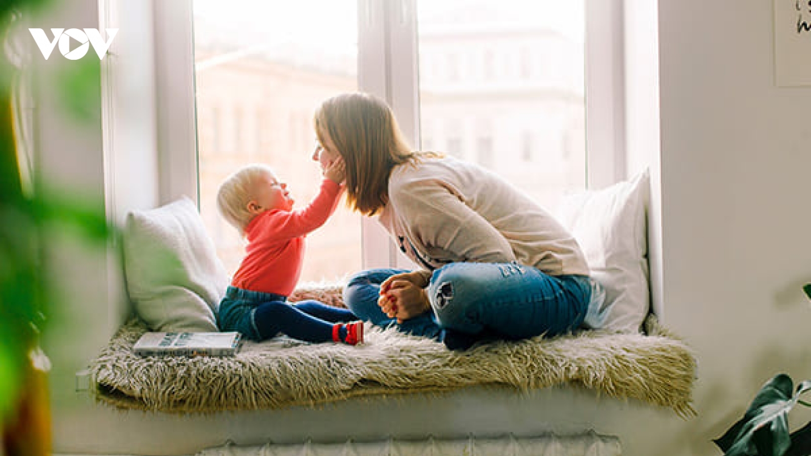 Cách cư xử của cha mẹ giúp ích ra sao trong việc nuôi dạy người con ngoan?