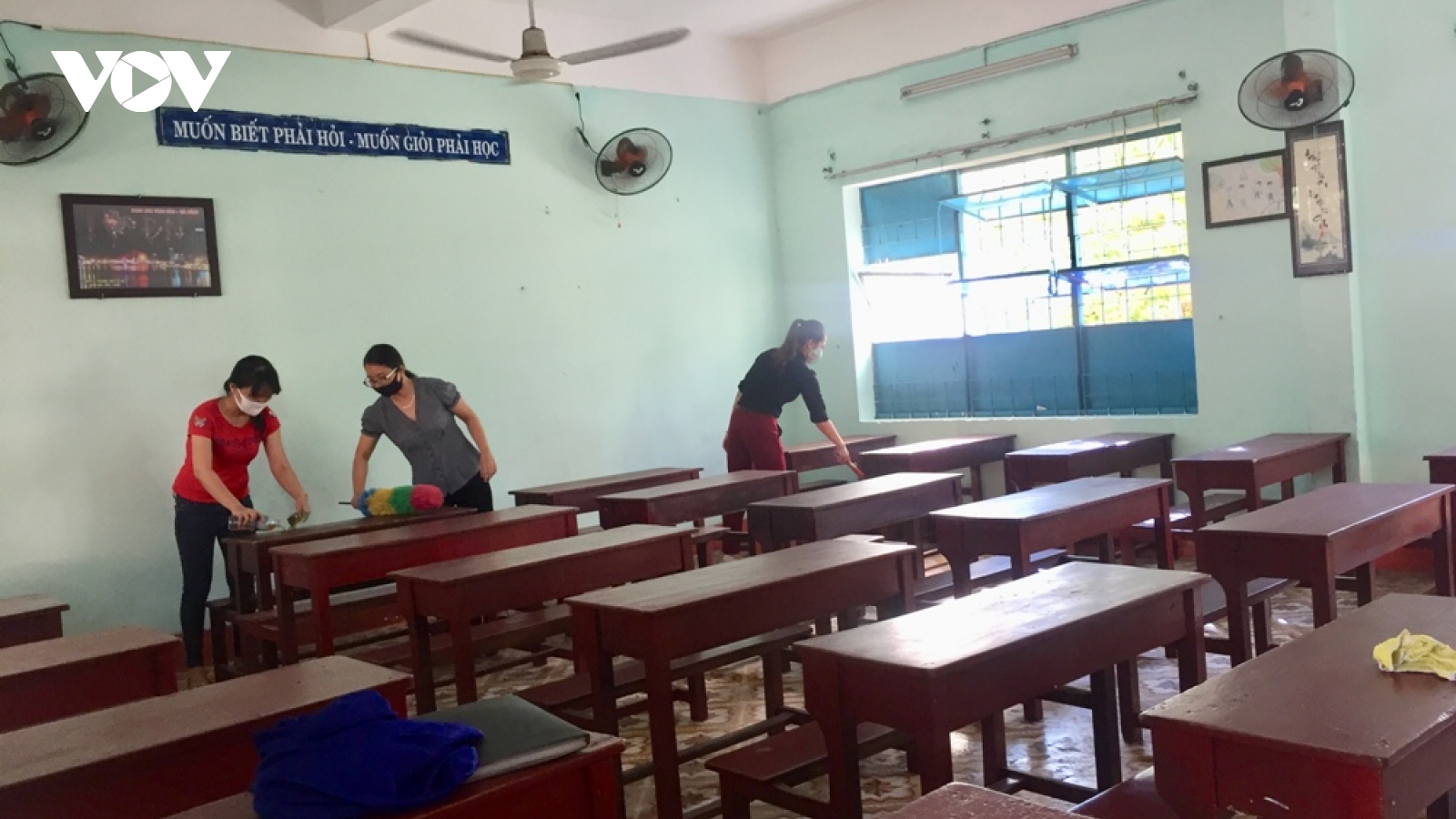 Đà Nẵng vệ sinh, khử khuẩn trường học chuẩn bị đón học sinh trở lại trường