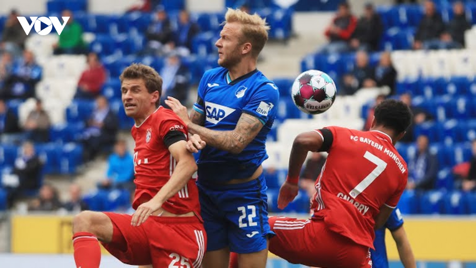 Dùng đội dự bị, Bayern Munich thảm bại trước Hoffenheim