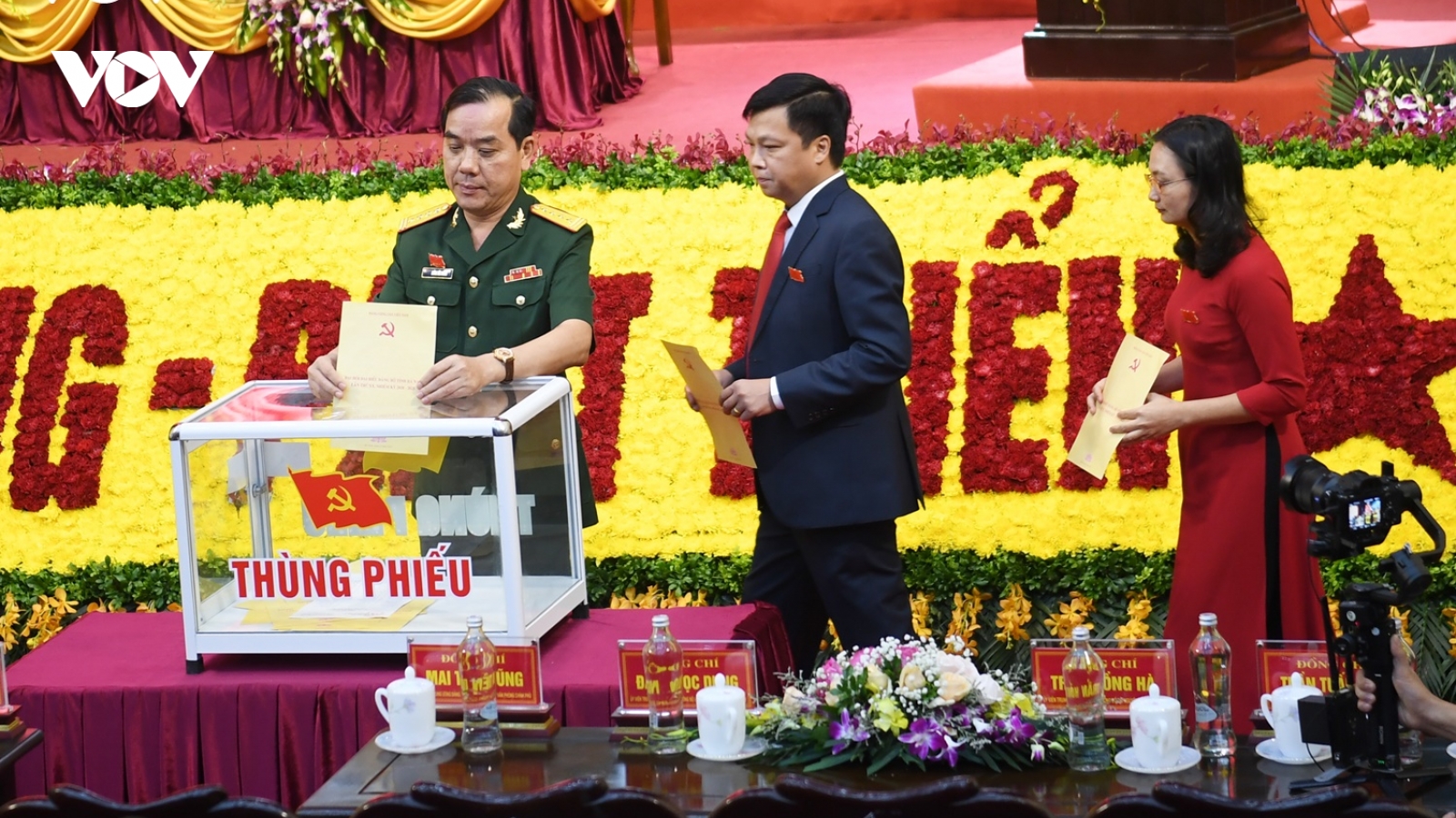 Đại hội Đảng bộ tỉnh Hà Nam: Chọn người tài đức cho BCH khóa mới