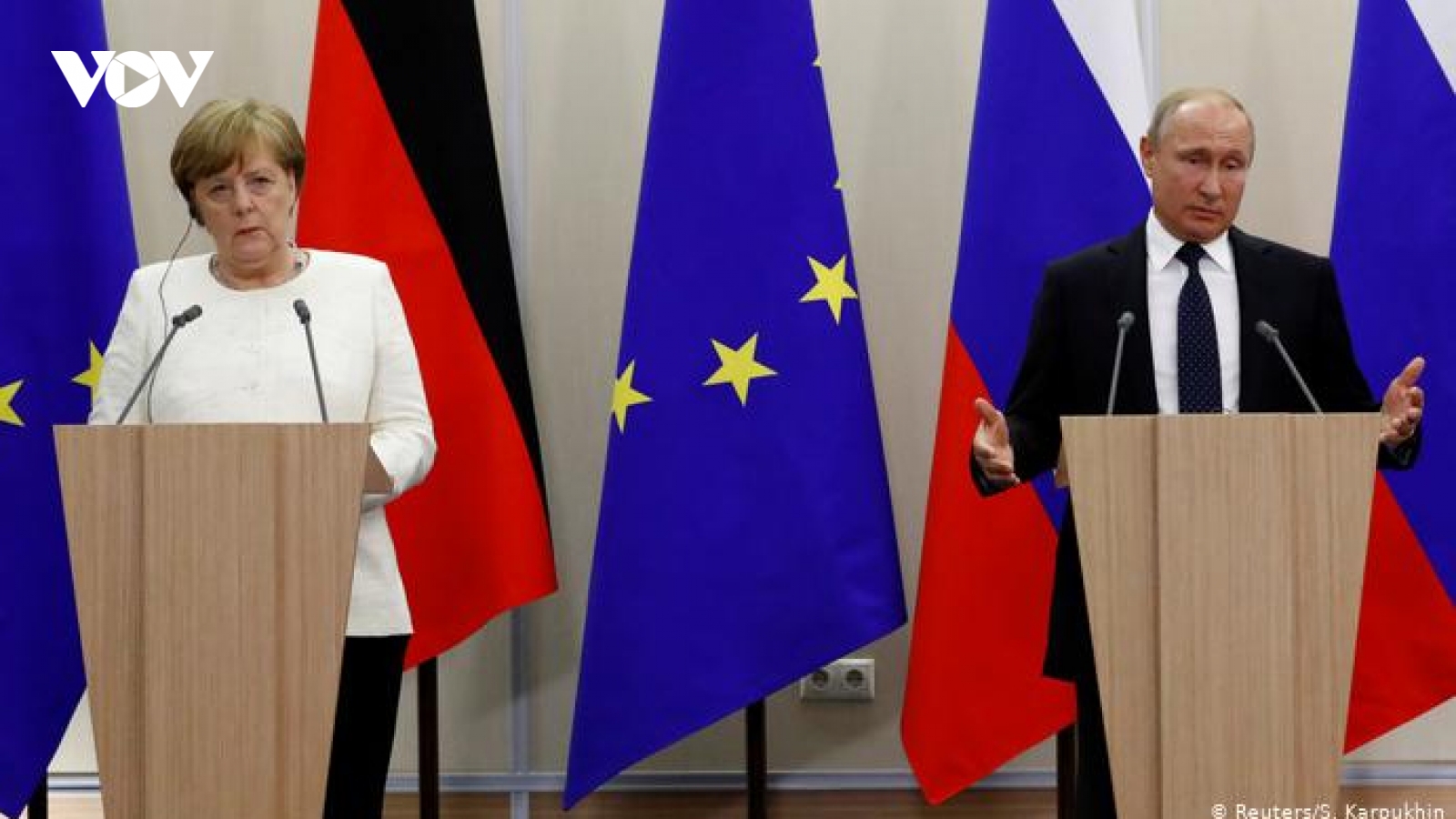 Vụ đầu độc thủ lĩnh đối lập Navalny: Nga chỉ trích Đức “chơi trò hai mặt”