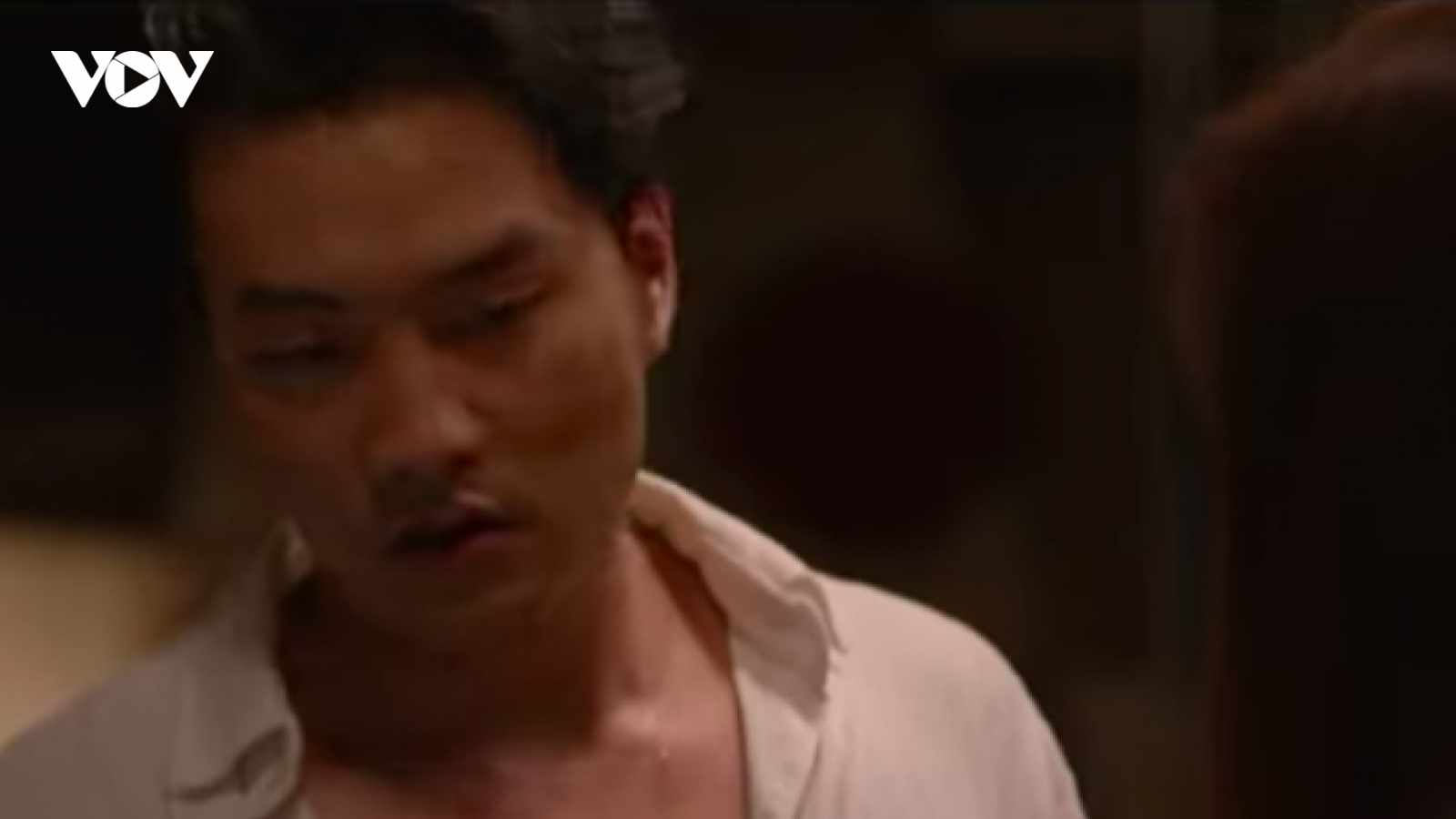 "Tình yêu và tham vọng" tập 56: Ánh bị Thiên cưỡng hiếp, Minh đối đầu với "quan" to