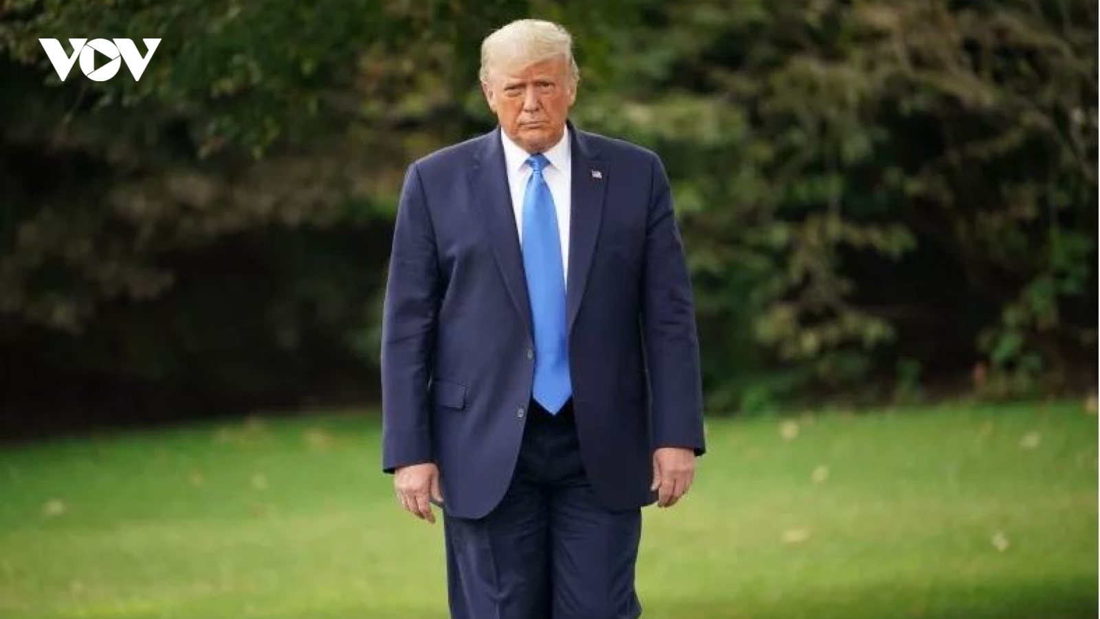Bầu cử Mỹ: Ông Trump thu hẹp cách biệt với ông Biden xuống còn một nửa