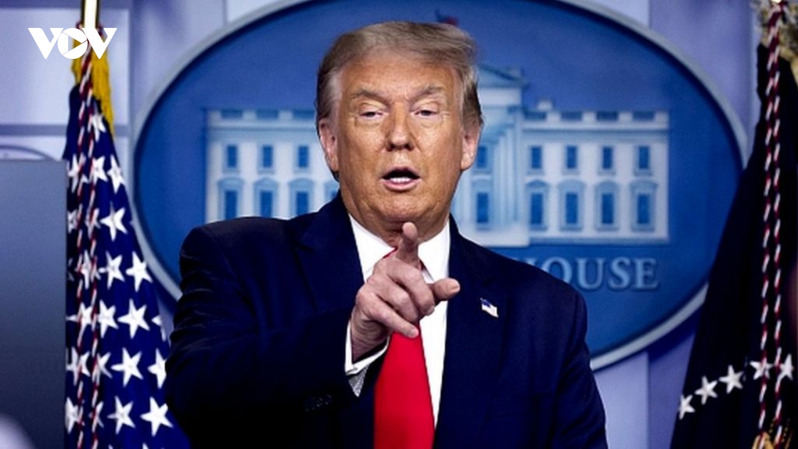 Chọn Thẩm phán Tòa án Tối cao trước bầu cử: Quyết định đúng hay sai của Tổng thống Trump?