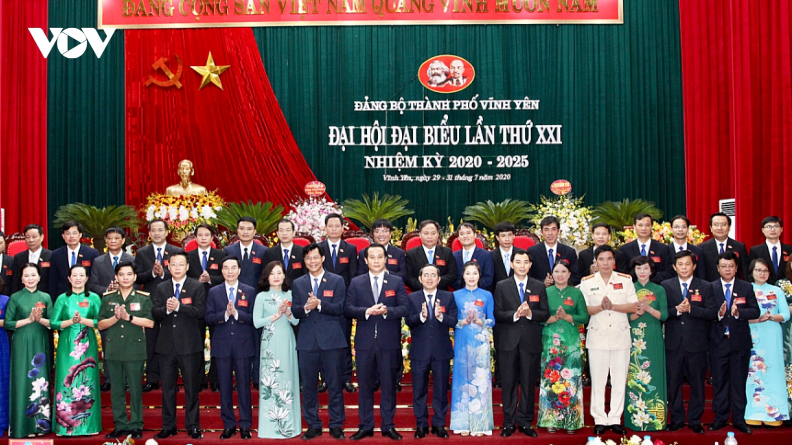 Nhân sự chủ chốt- nhìn từ Đại hội Đảng bộ cấp trên cơ sở