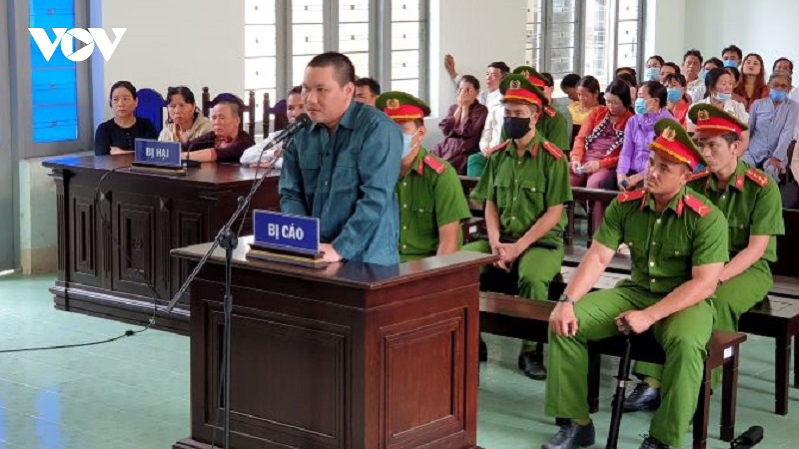 Bình Thuận: Tử hình kẻ sát hại sư thầy và phật tử