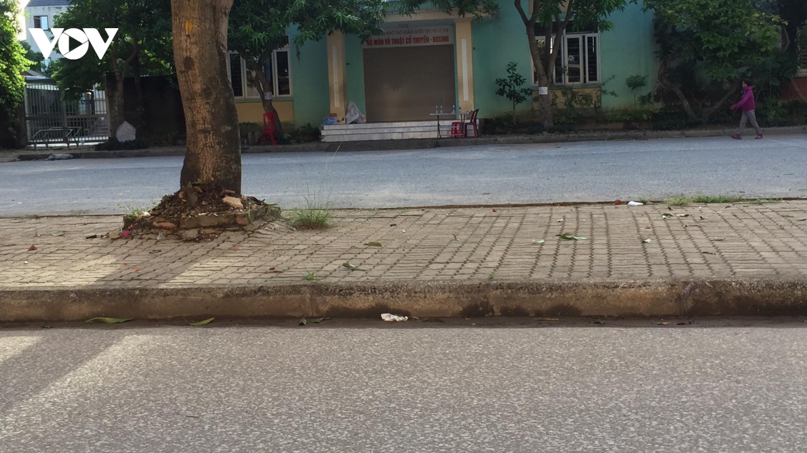 Nam sinh tử vong tại nhà thi đấu trong tư thế treo cổ