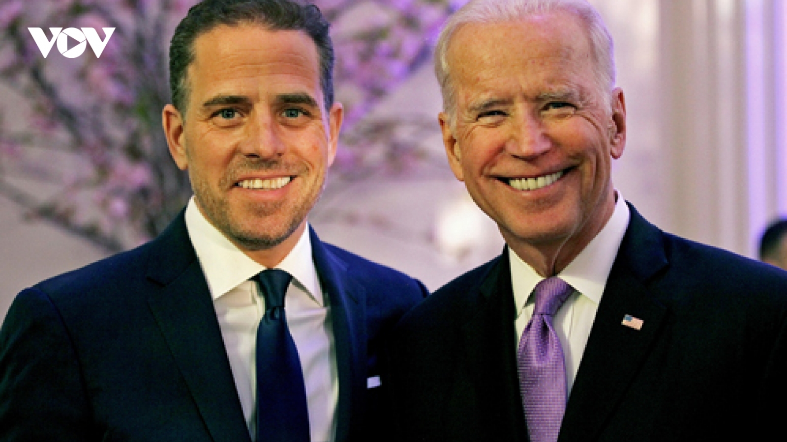 Ông Trump chĩa mũi nhọn vào Hunter Biden để gây sức ép với đối thủ