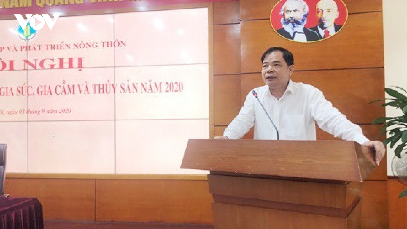 Cuối năm nguy cơ dịch bệnh trên gia súc, gia cầm và thủy sản rất cao