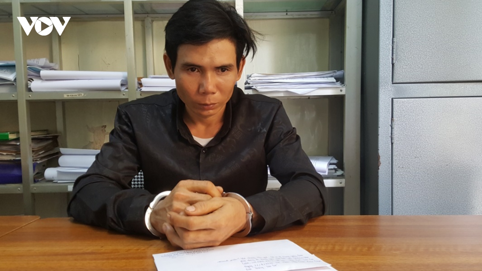 Tự giao nộp ma túy khi bị tổ công tác dừng xe