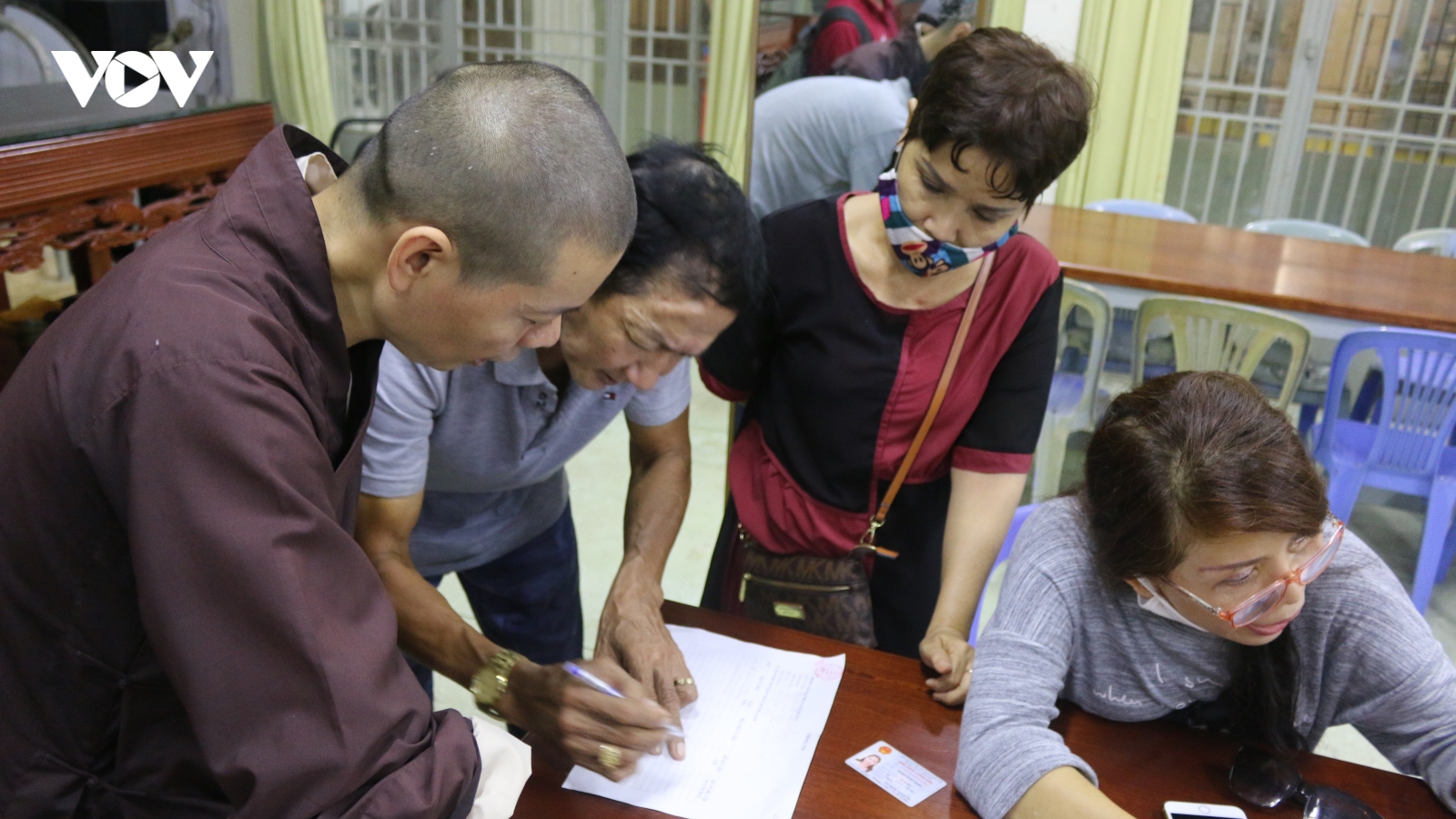 Vụ hũ tro cốt “thất lạc”: Nhiều phương án giải quyết được người dân đồng tình