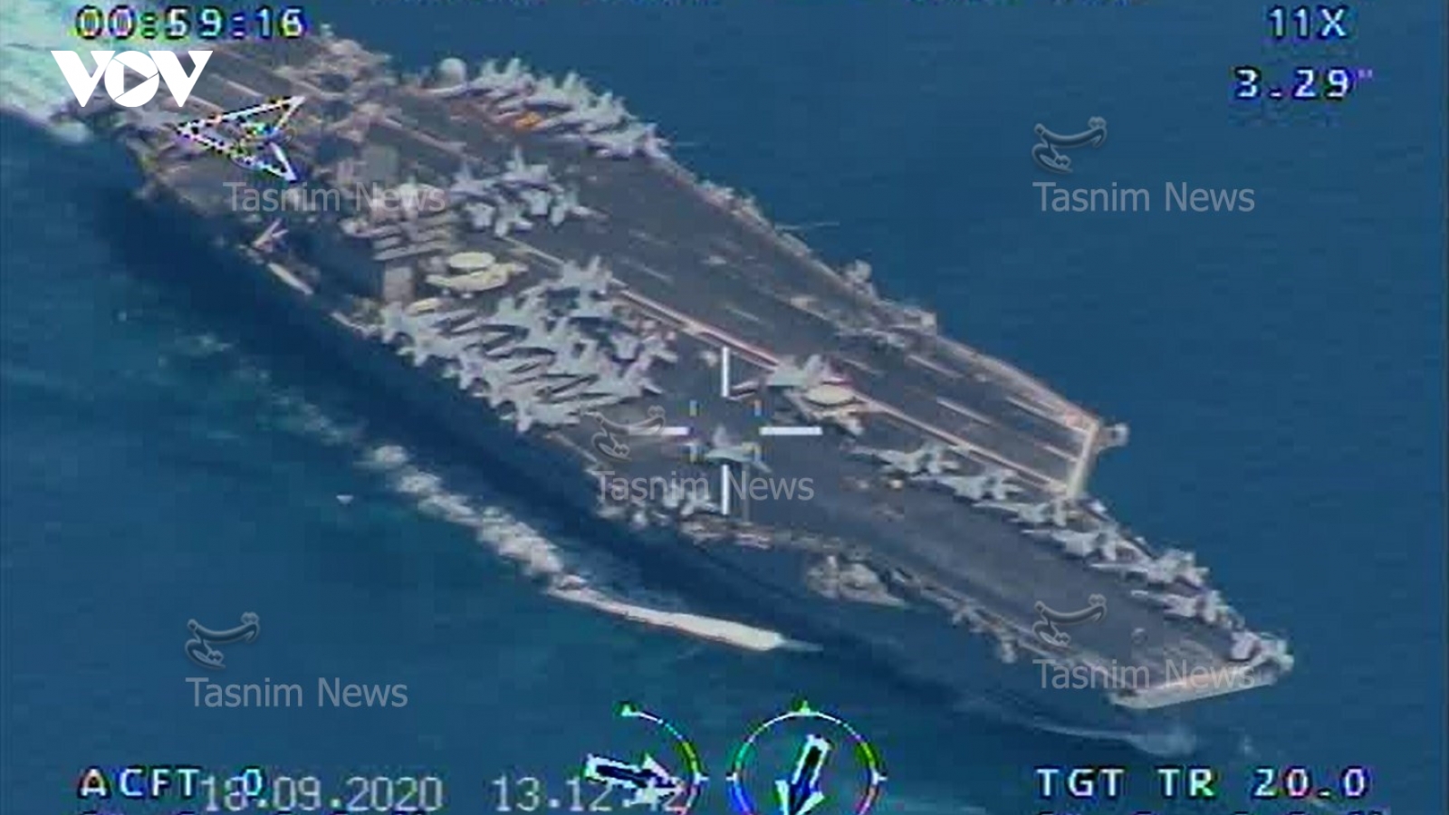 UAV Iran bay gần tàu sân bay Nimitz của Mỹ trên Vịnh Ba Tư