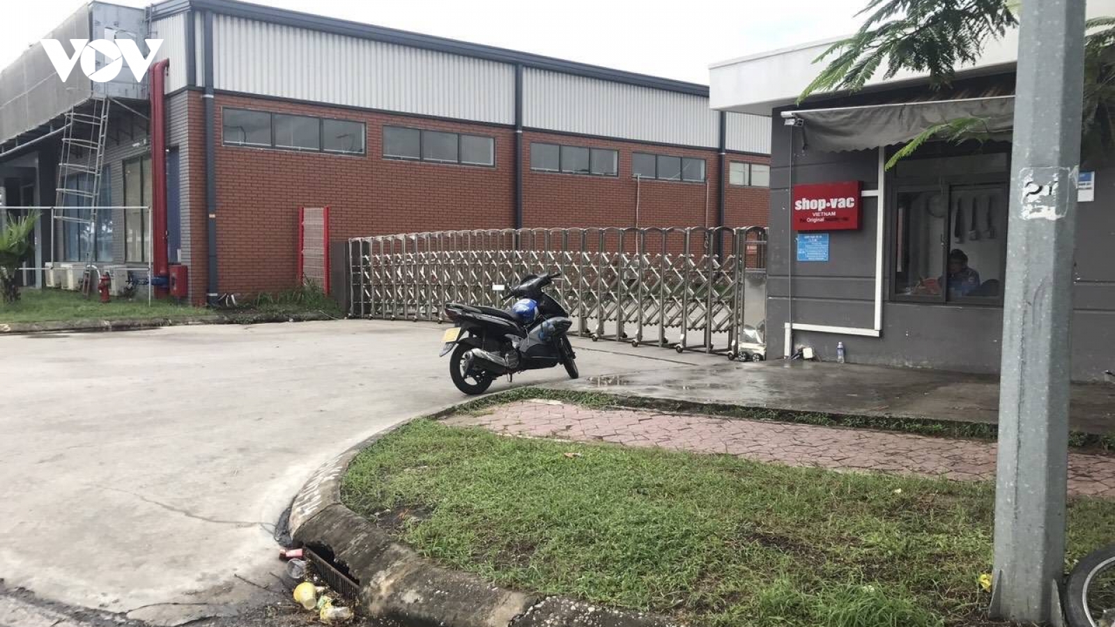 Hàng trăm lao động mất việc làm do công ty giải thể