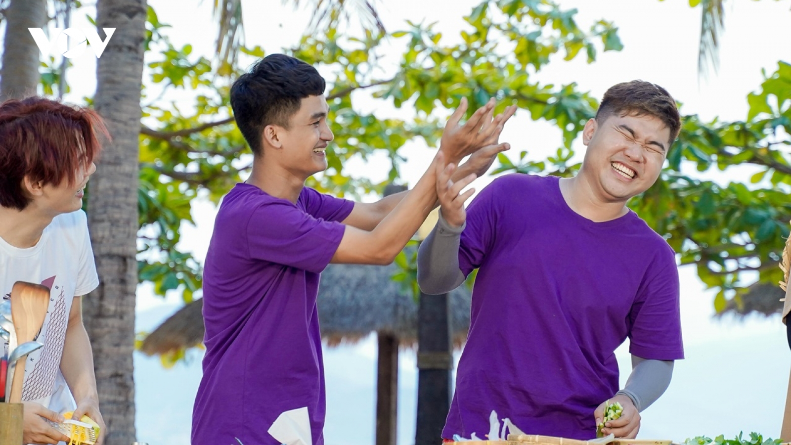 Mạc Văn Khoa "giật mình" khi bất ngờ bị tiết lộ tên người yêu cũ