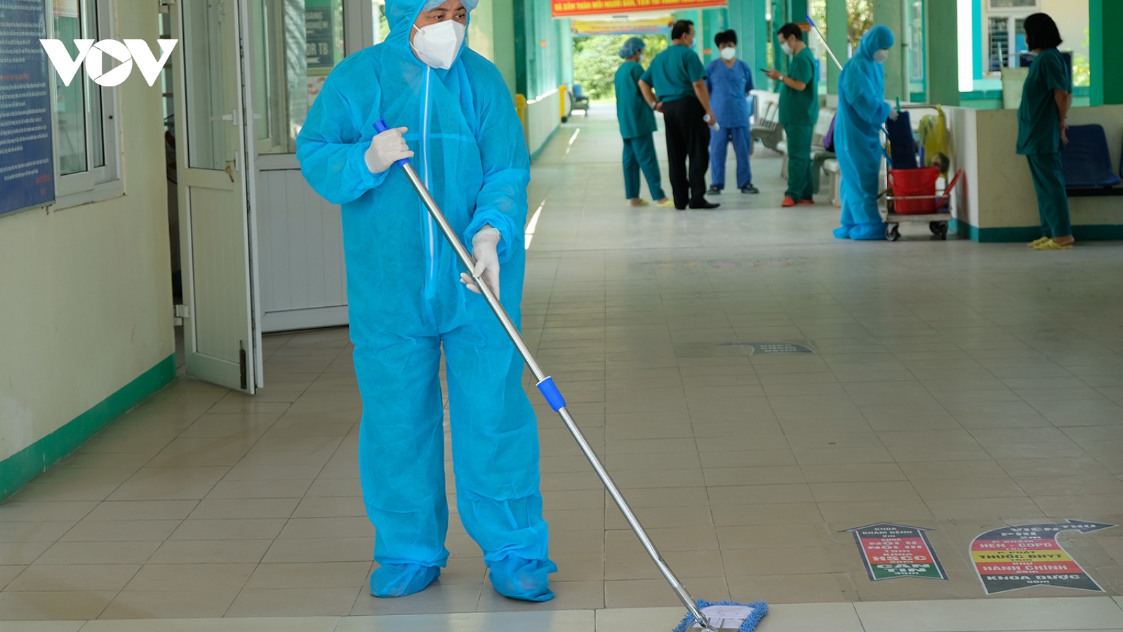 Các bệnh viện ở Đà Nẵng làm sạch, chuẩn bị đón bệnh nhân trở lại bình thường