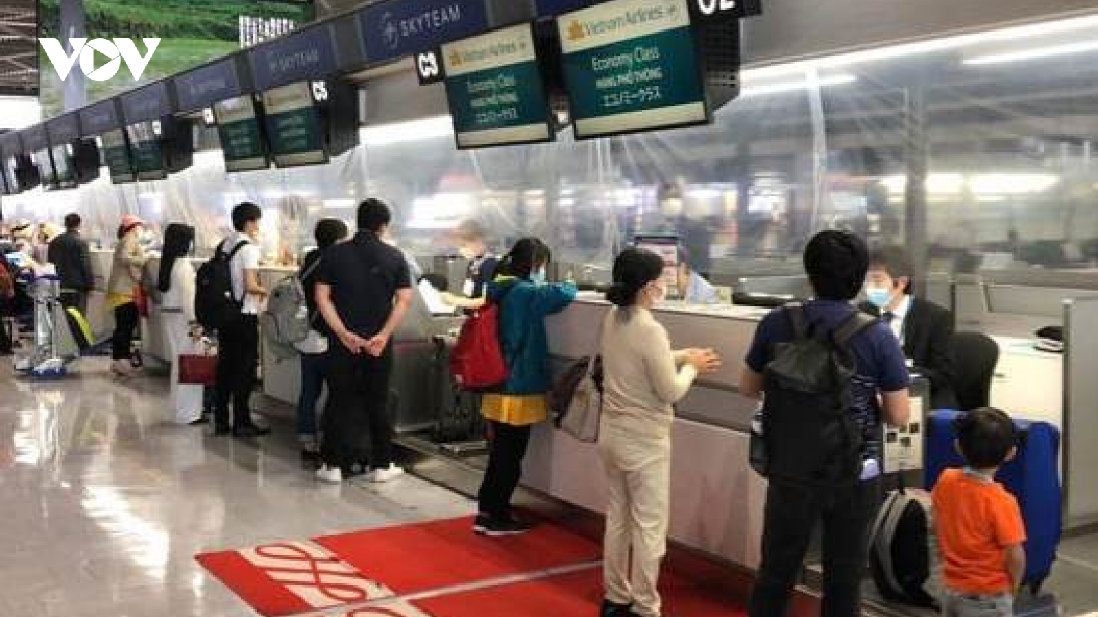 Đưa hơn 350 công dân Việt Nam từ Nhật Bản về nước