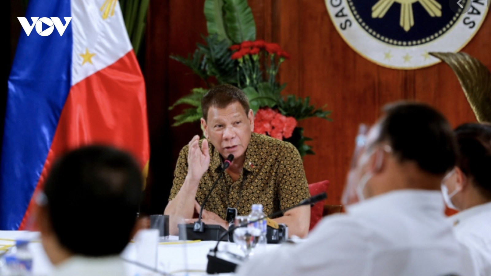 Tổng thống Philippines đe dọa cấm cửa Facebook