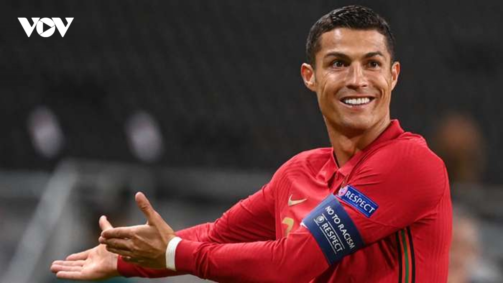 Ronaldo và top 10 chân sút vĩ đại nhất ở ĐTQG