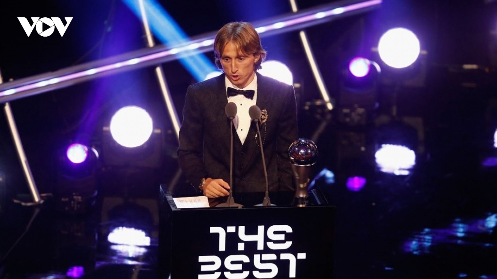 Ngày này năm xưa: Modric phá vỡ thế "song hành" của Ronaldo và Messi