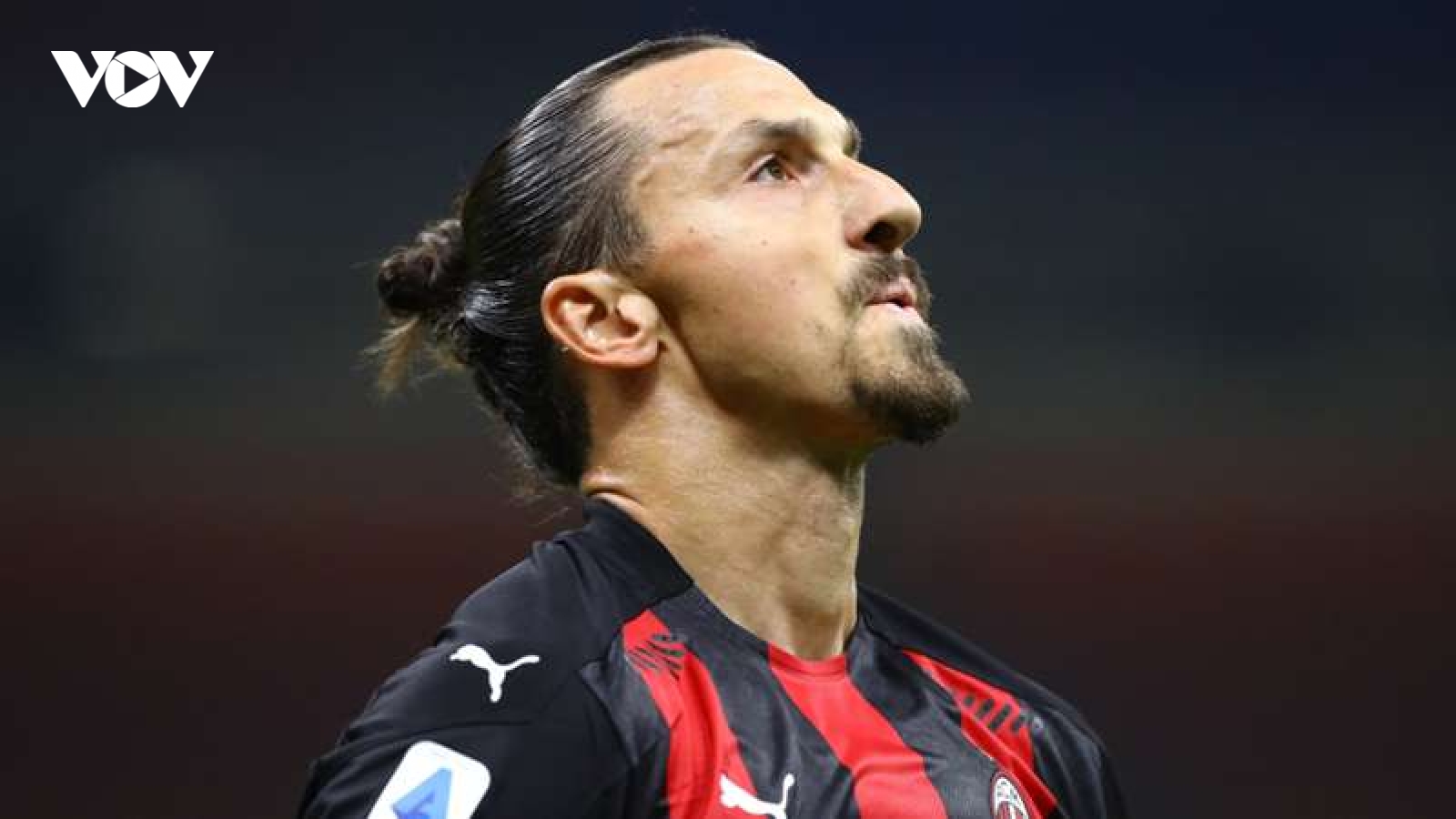 AC Milan thông báo Ibrahimovic mắc Covid-19