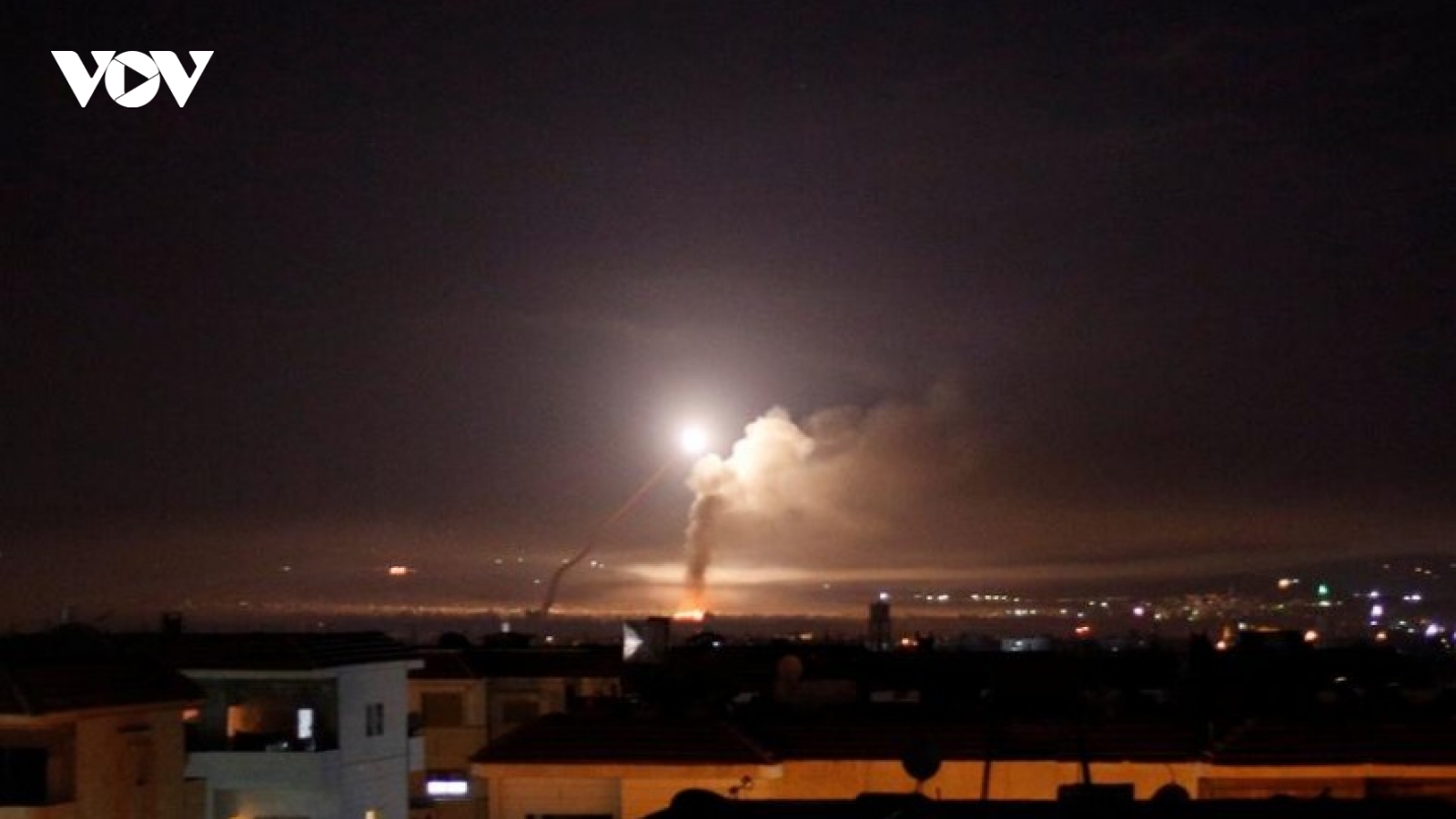 Hệ thống phòng không Syria bắn hạ hầu hết tên lửa của Israel