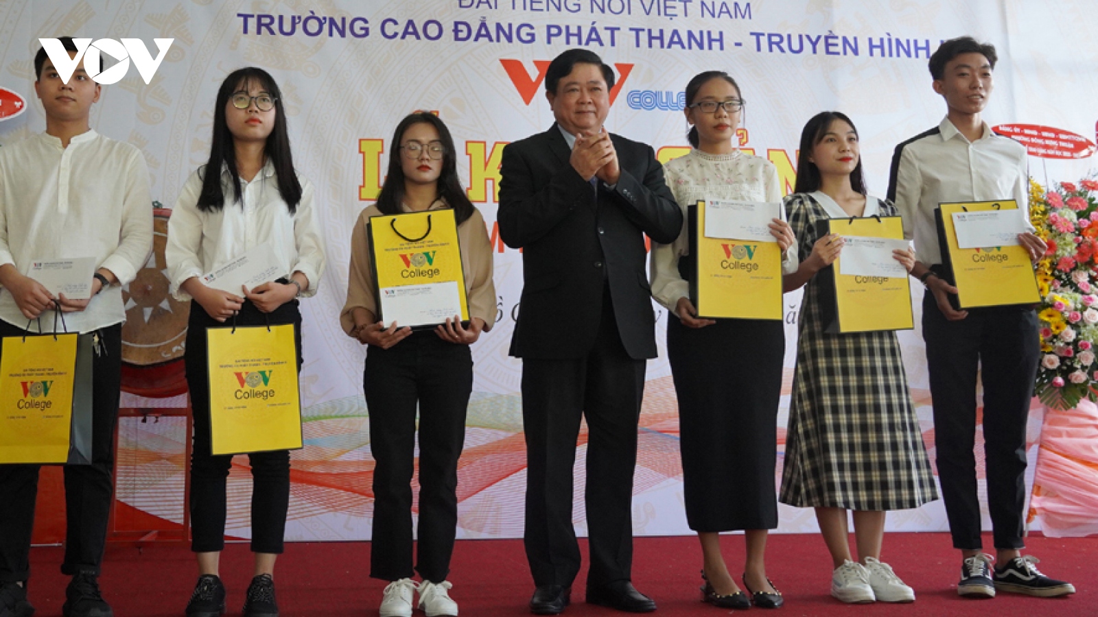 Trường Cao đẳng Phát thanh -Truyền hình II khai giảng năm học mới