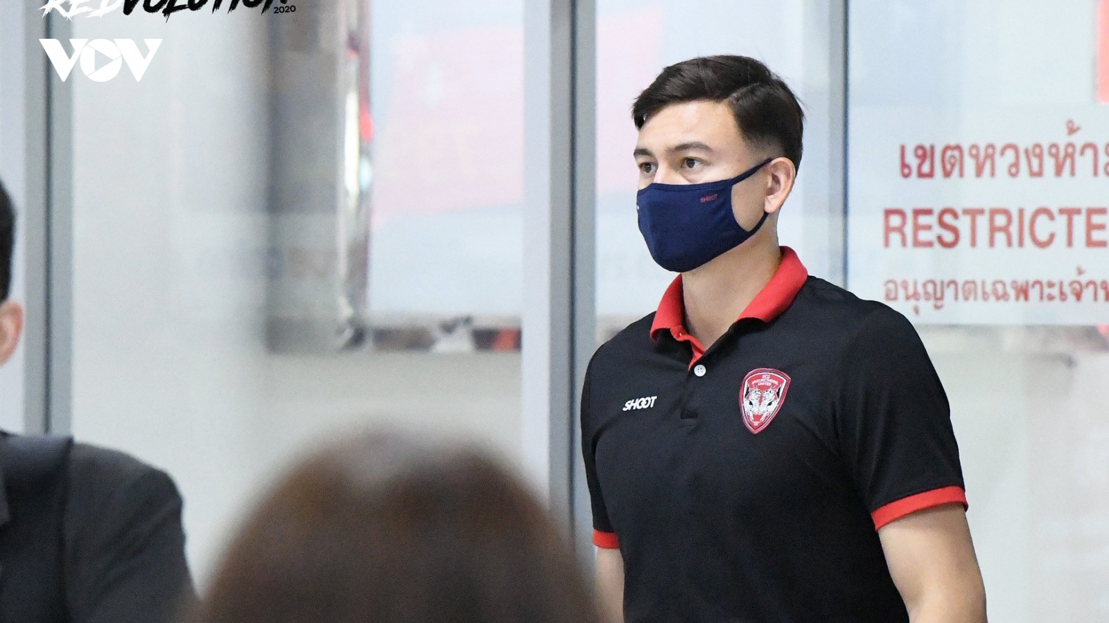 HLV Park Hang Seo gọi điện động viên Văn Lâm trước ngày Thai League trở lại