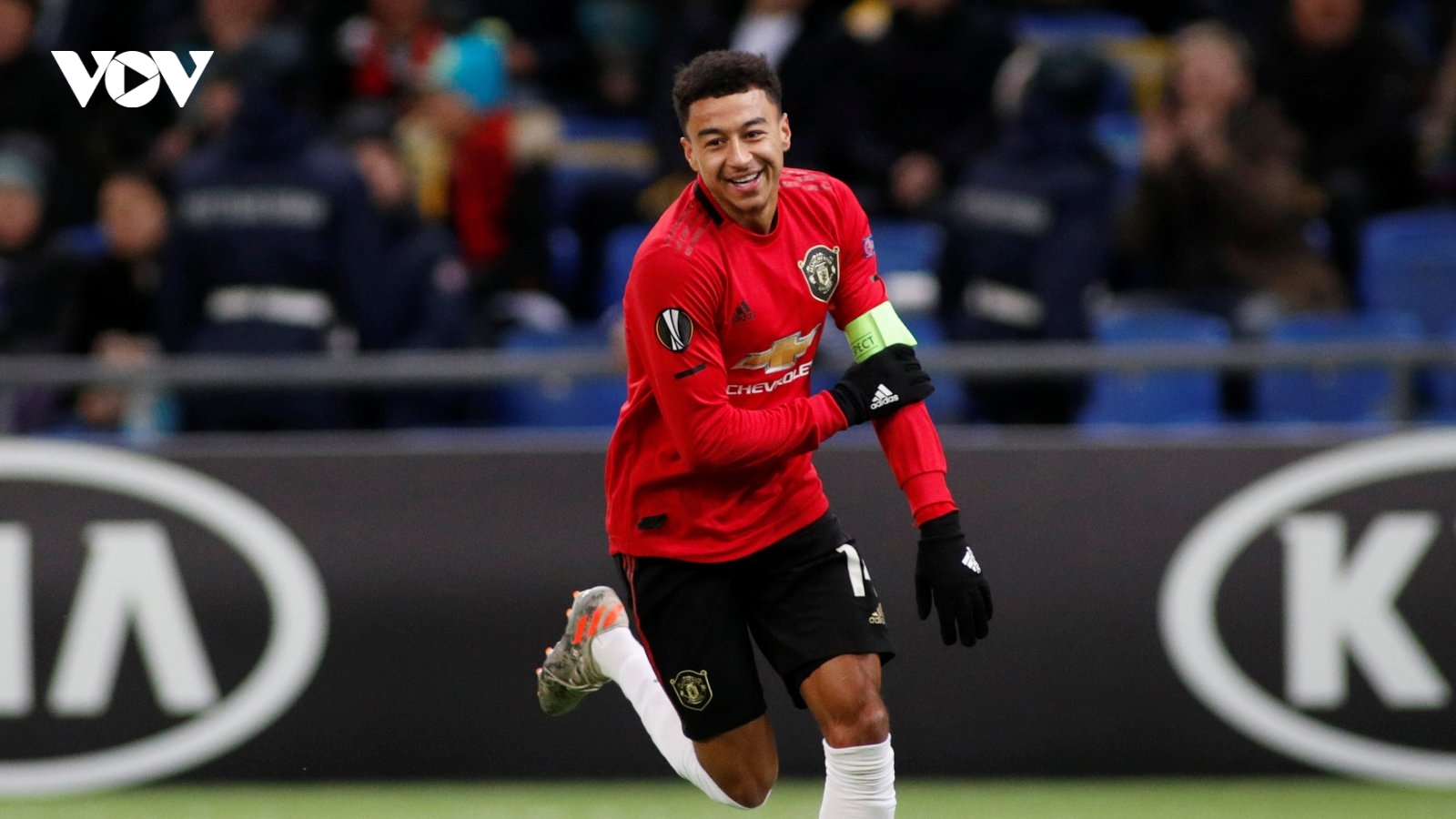 MU bất ngờ muốn gia hạn hợp đồng với Lingard