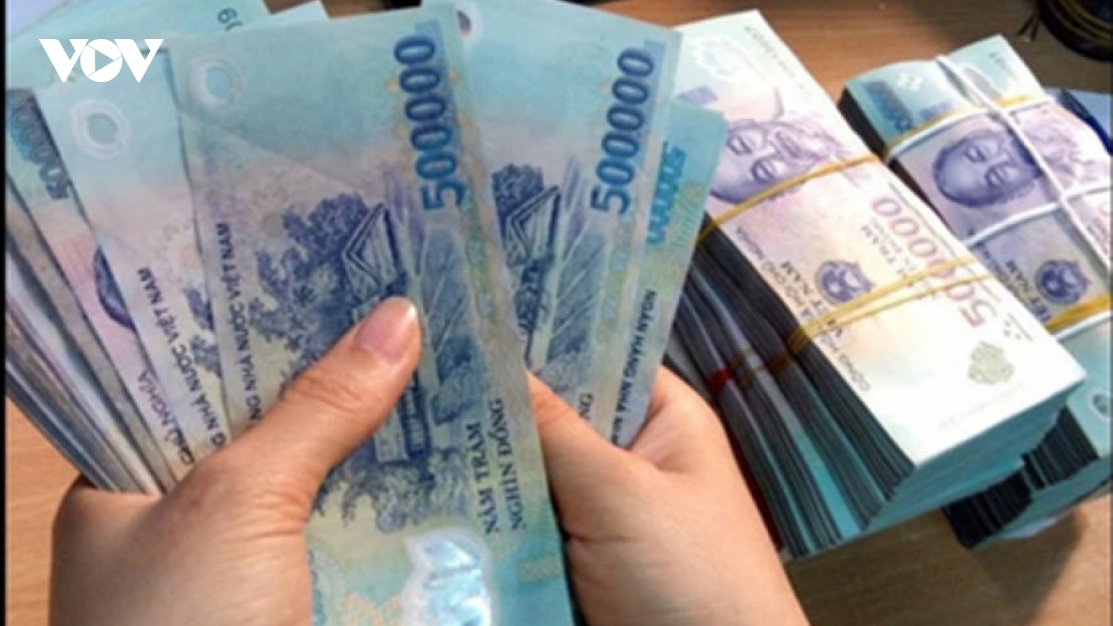 Hà Nội: 9.000 lao động đến làm thủ tục hưởng trợ cấp thất nghiệp trong tháng 8