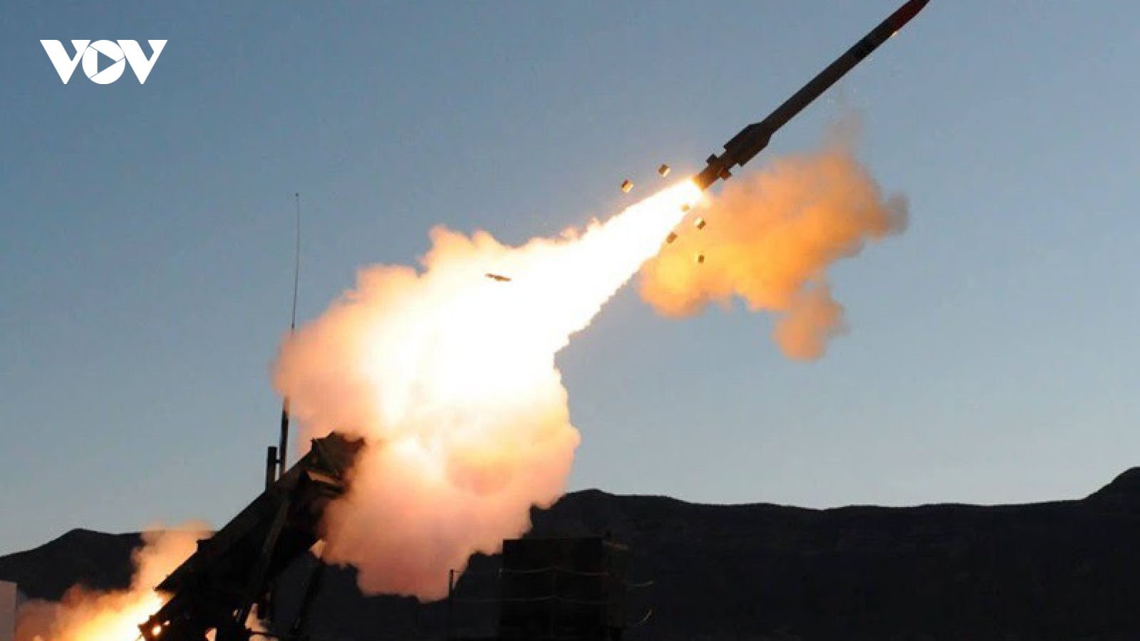 Israel tấn công tên lửa nhằm vào thủ đô Syria, giết chết ít nhất 2 binh sĩ
