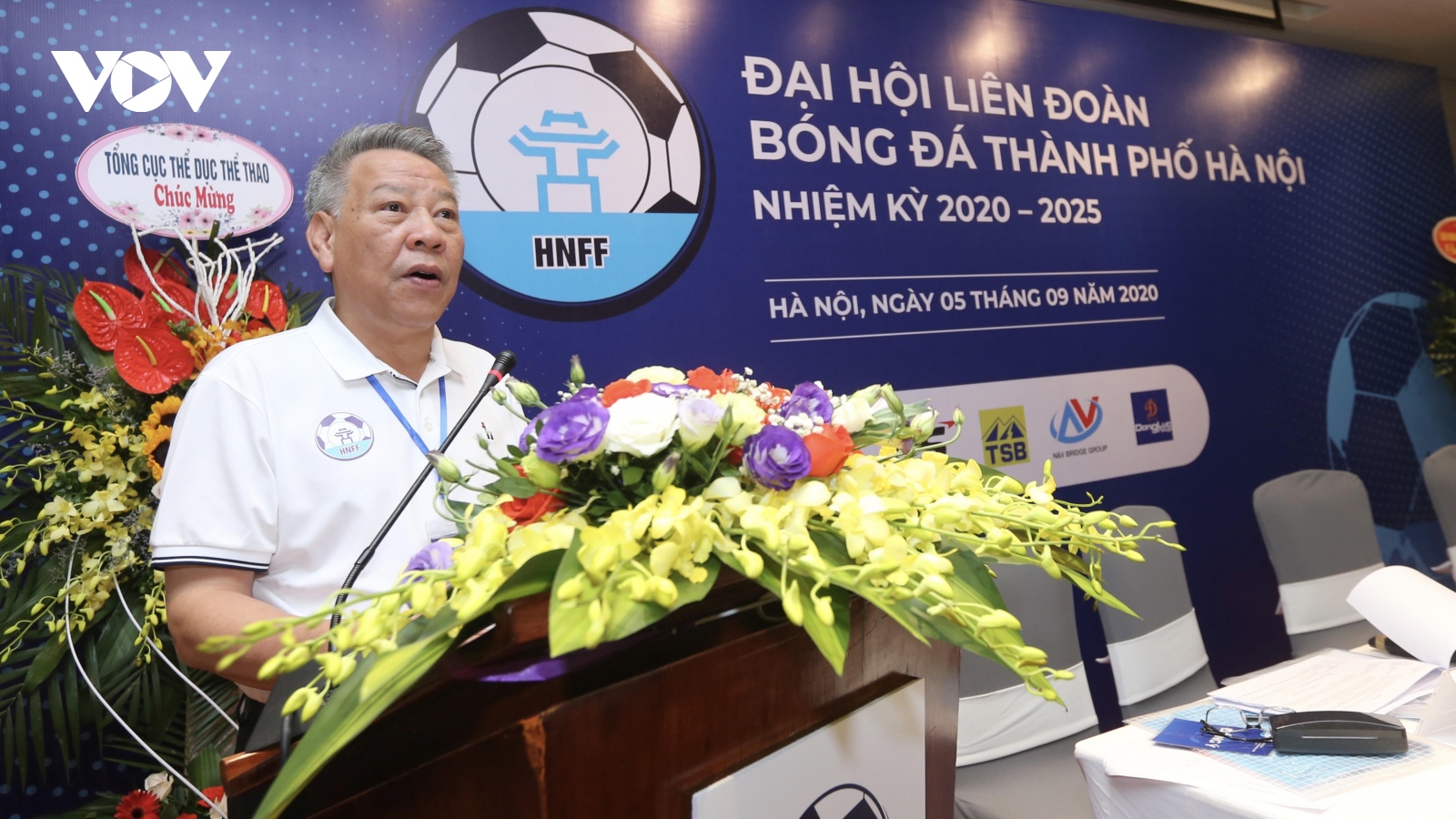 Giám đốc Sở Văn hóa - Thể thao Tô Văn Động được bầu làm Chủ tịch Liên đoàn bóng đá Hà Nội