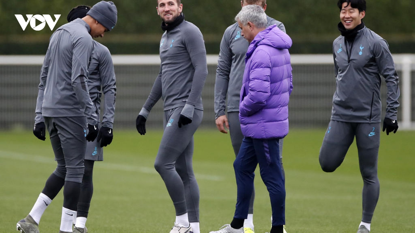 Lịch thi đấu bóng đá hôm nay (17/9): Tottenham và AC Milan xuất trận ở Europa League