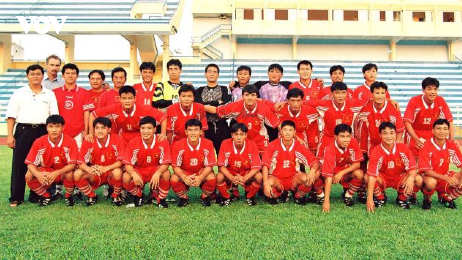 VIDEO: Trận đấu đầu tiên của HLV Alfred Riedl với ĐT Việt Nam