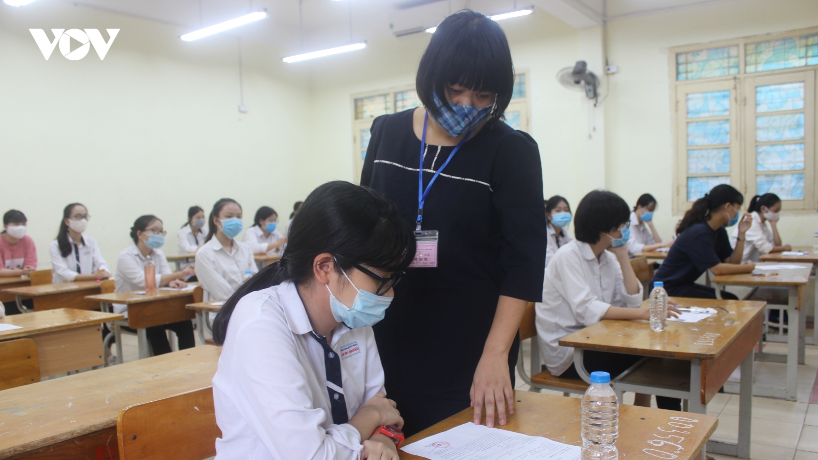 Cần xây dựng quy tắc riêng về sử dụng điện thoại di động trong từng lớp học