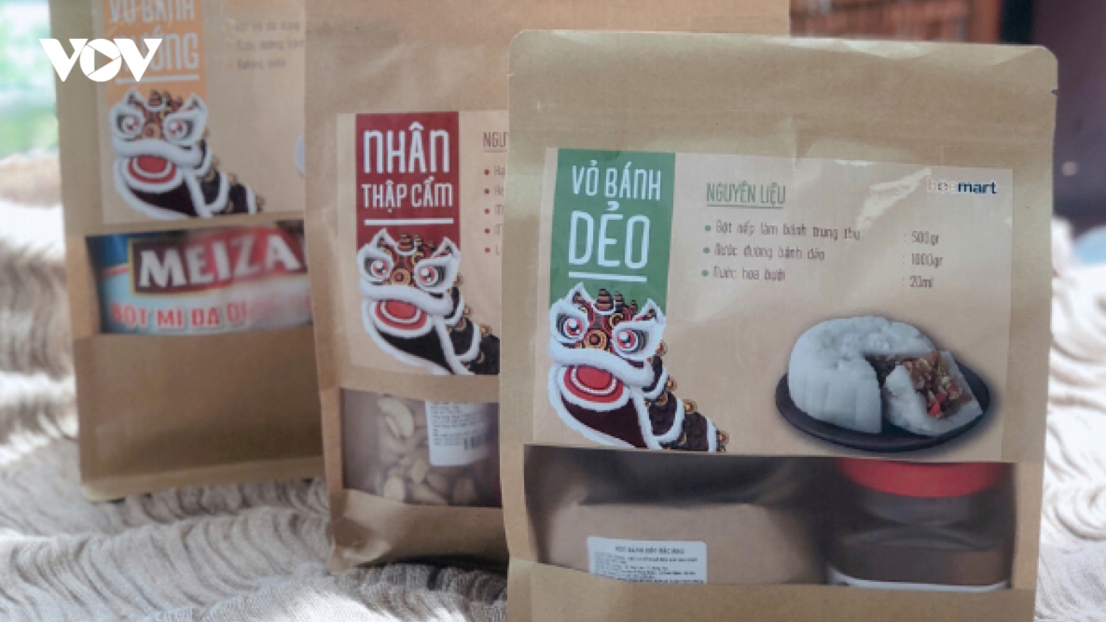 Chợ mạng nhộn nhịp mua bán nguyên liệu làm bánh trung thu handmade