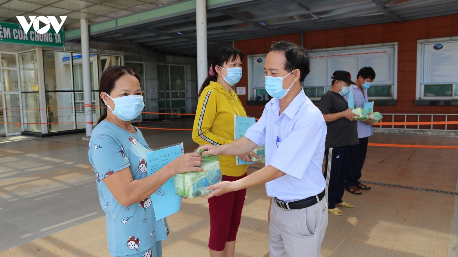Quảng Nam cho xuất viện thêm 13 bệnh nhân mắc Covid-19 đã khỏi bệnh