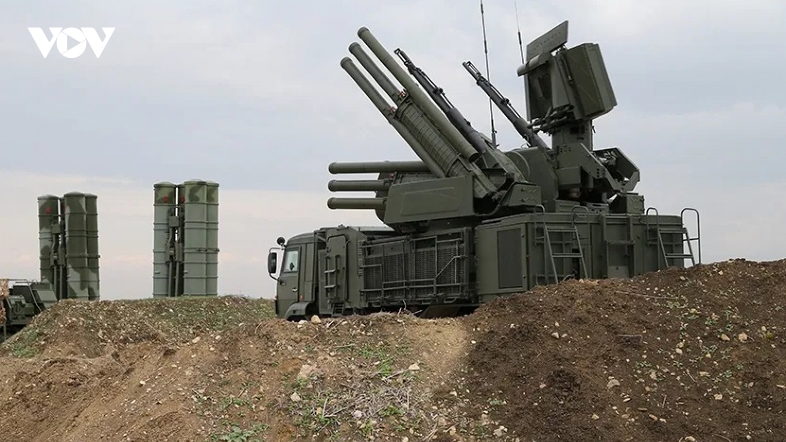 Nga tuyên bố hạ 28 UAV, đánh chặn 6 quả rocket HIMARS của Ukraine