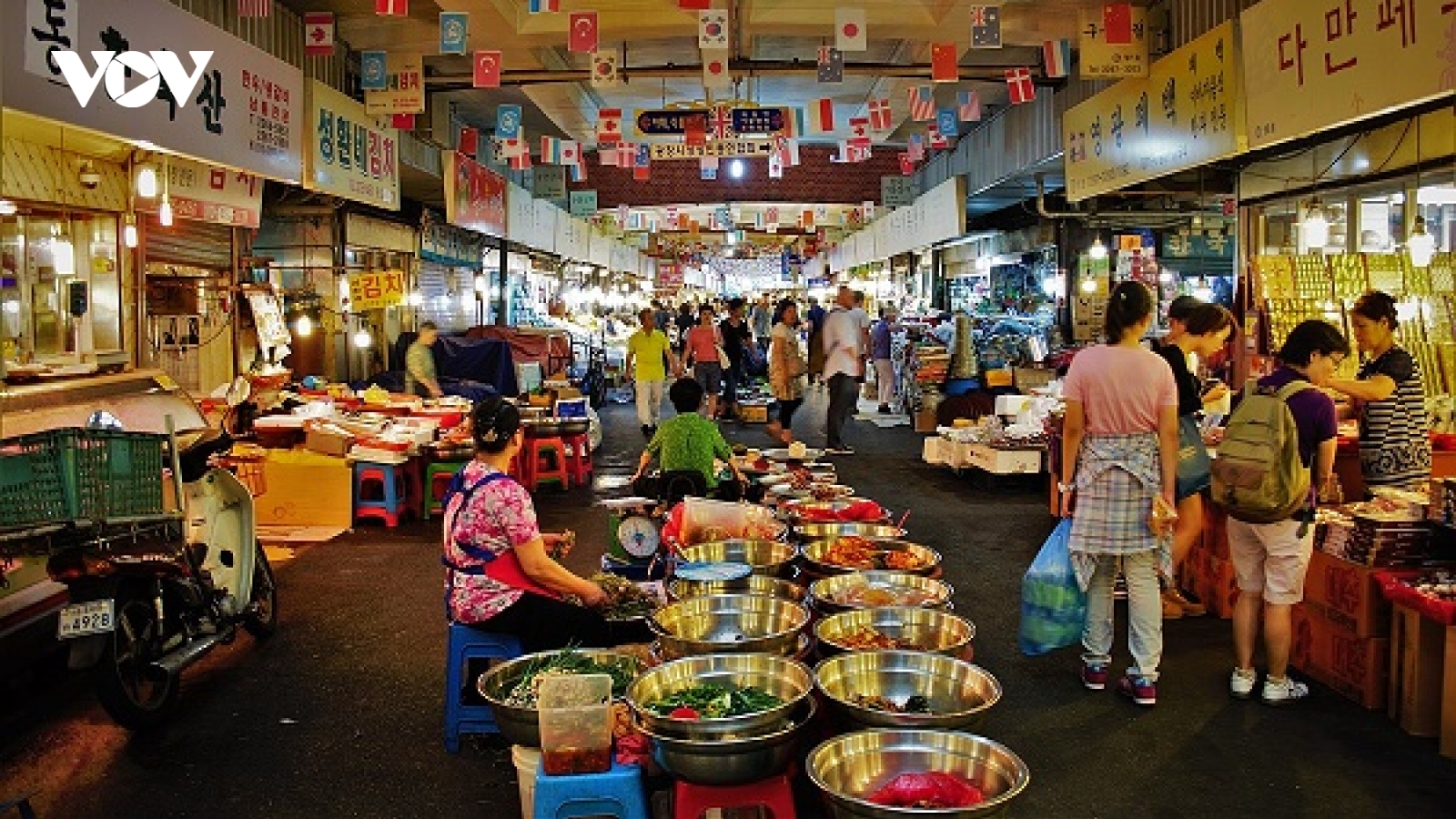 10 khu chợ truyền thống đáng ghé thăm nhất ở Hàn Quốc