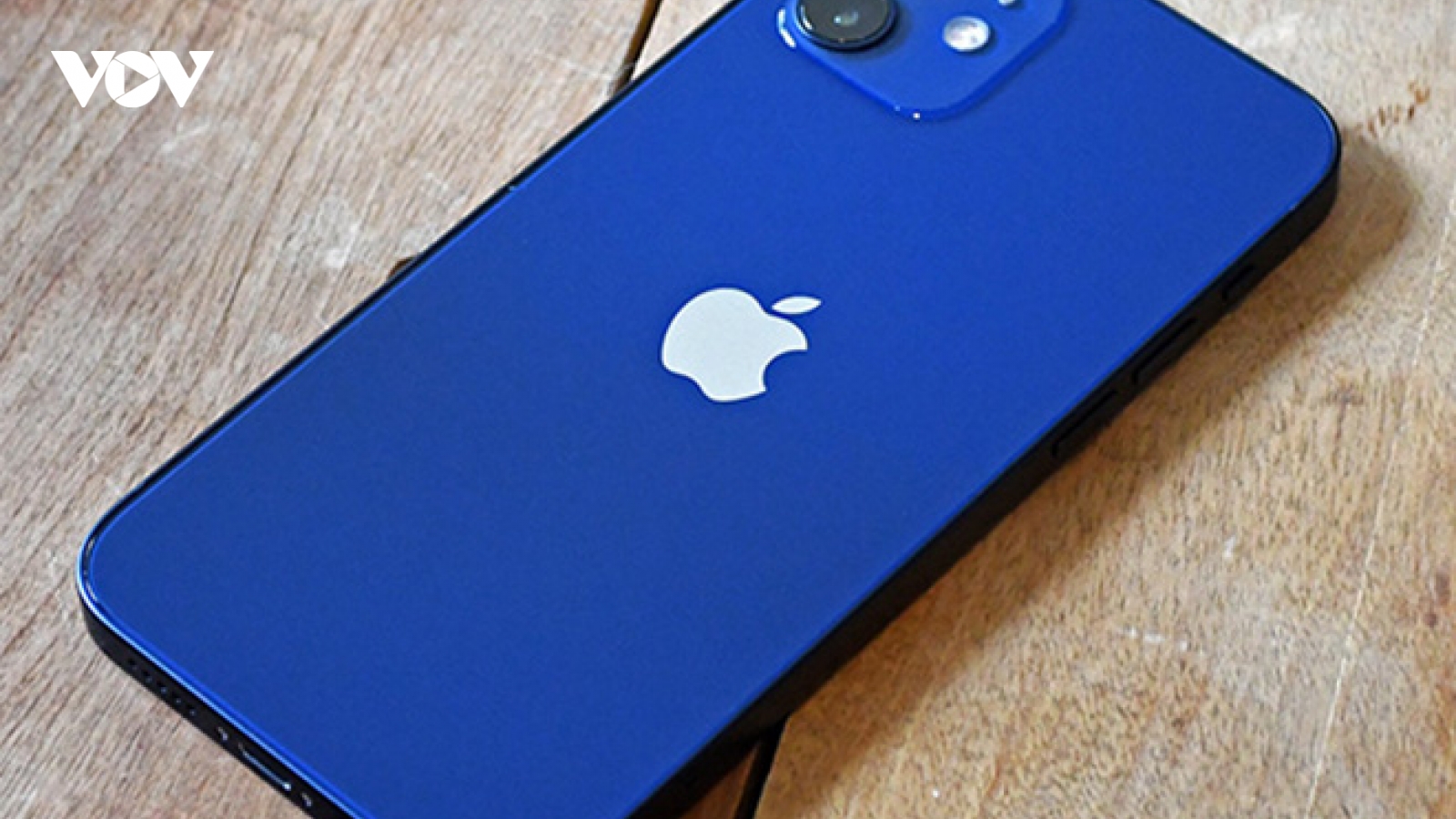 Chưa lên kệ, iPhone 12 đã được tháo rời linh kiện