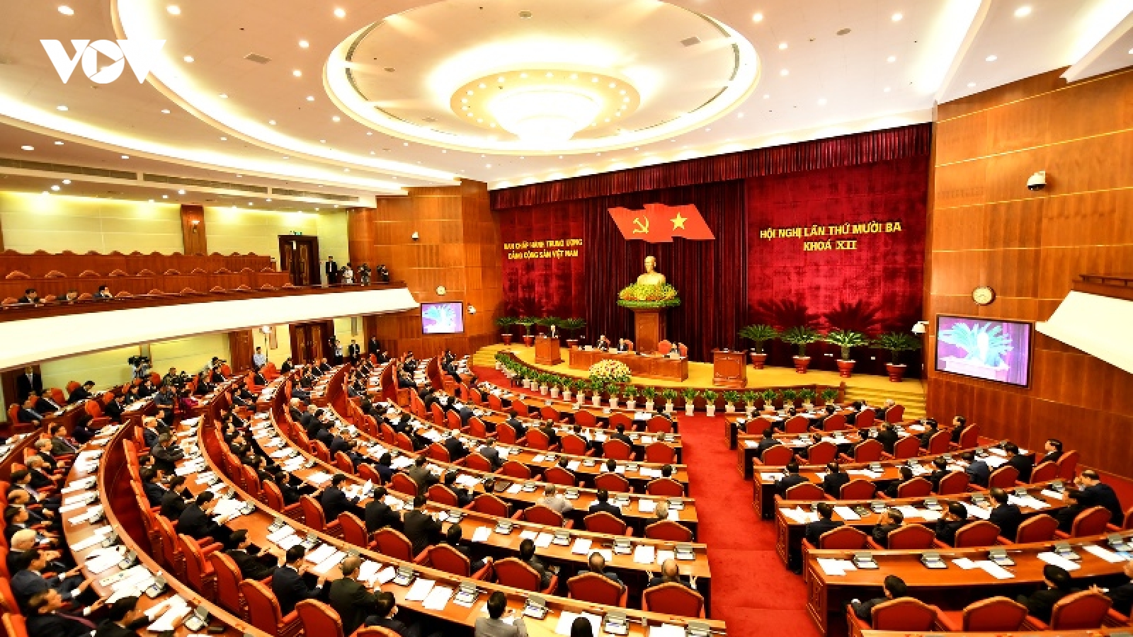 Ngày làm việc thứ ba của Hội nghị lần thứ 13 Ban Chấp hành Trung ương Đảng khoá XII