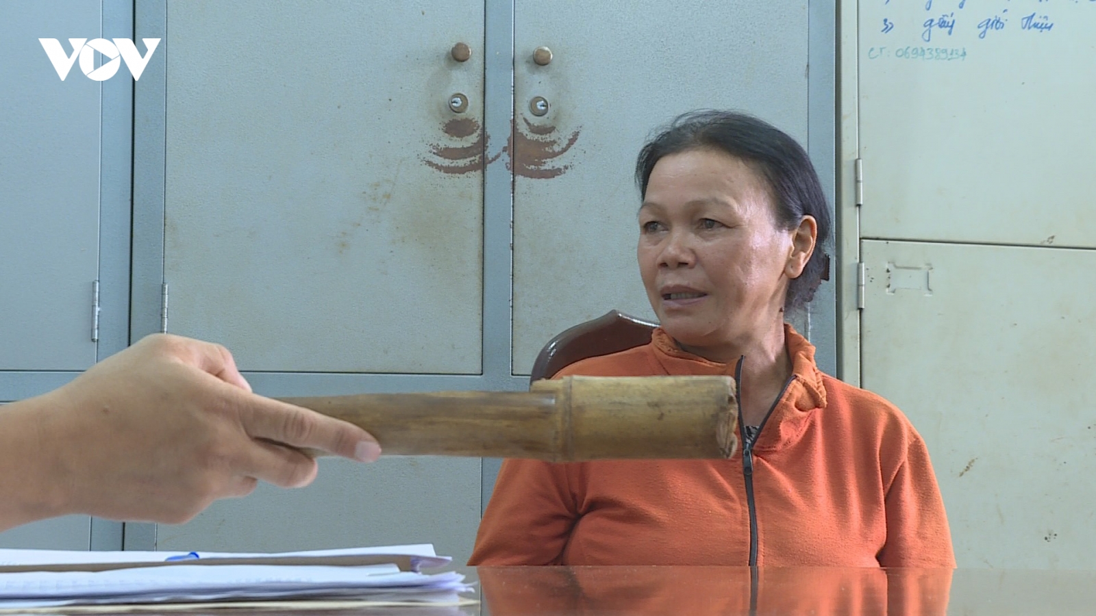 Bắt giam một phụ nữ để điều tra hành vi giết người