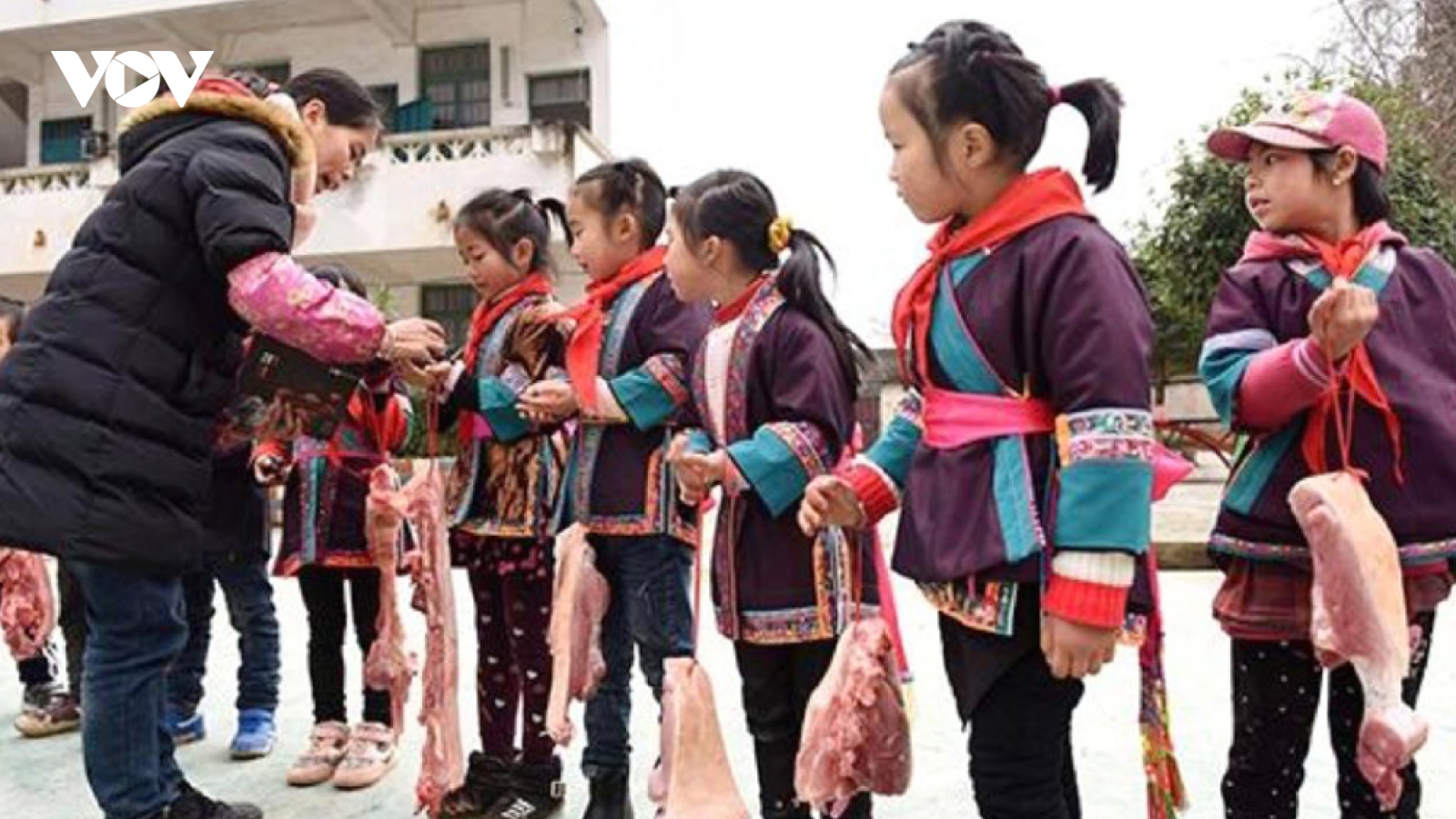 Thịt lợn trở thành món quà quý ở Trung Quốc