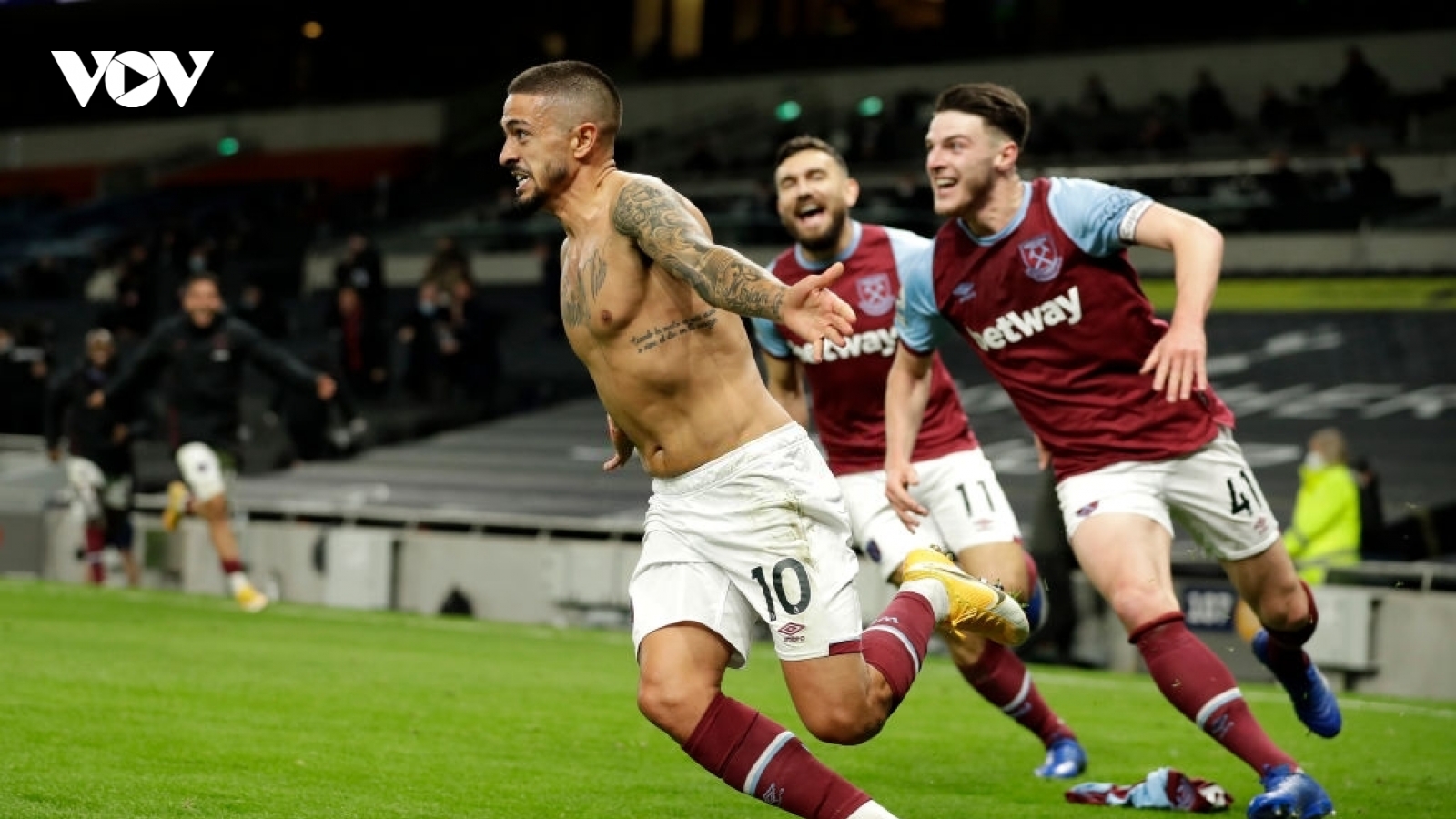 Tottenham 3-3 West Ham: 12 phút điên rồ của “Búa tạ”