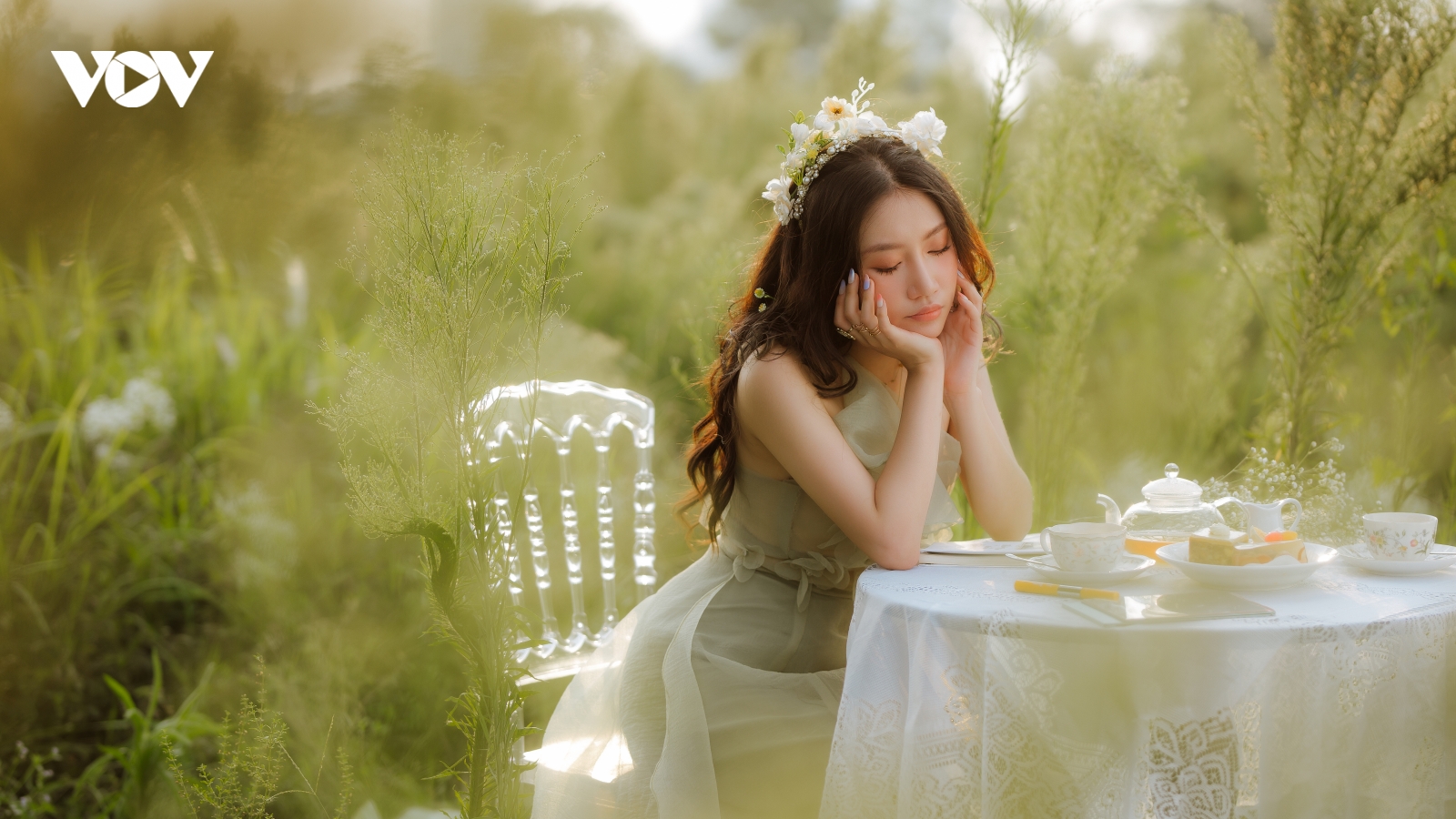 Orange bất ngờ tung MV "OK anh đúng" sau lùm xùm với Châu Đăng Khoa