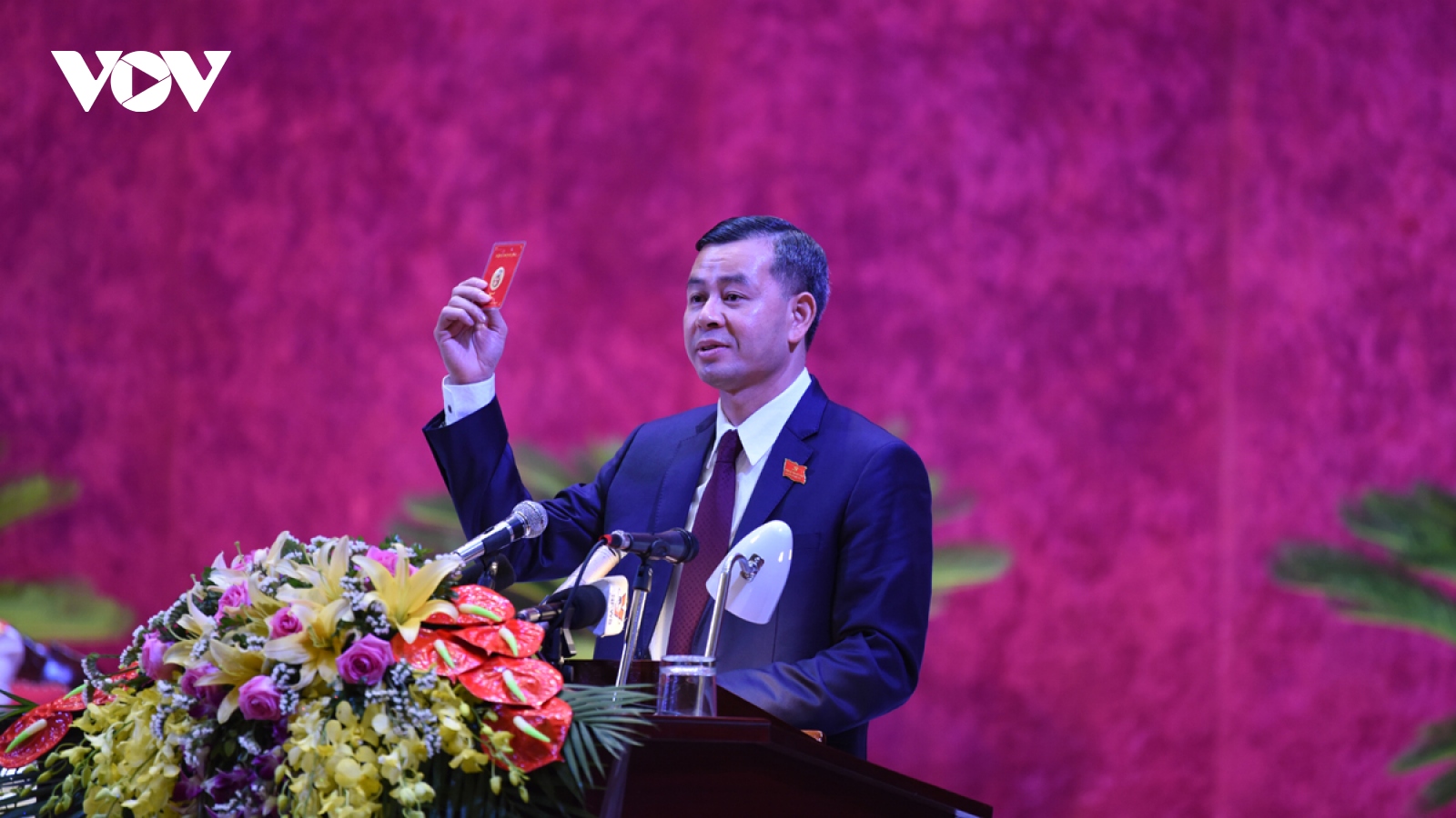 Ông Ngô Văn Tuấn được bầu giữ chức Bí thư Tỉnh ủy Hòa Bình khóa XVII