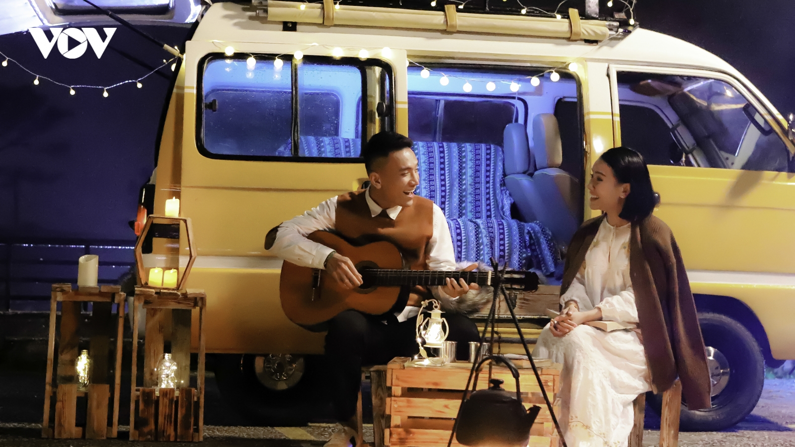 Sao Mai Vũ Yến Ngọc nhờ em trai đóng vai tình nhân trong MV tái xuất