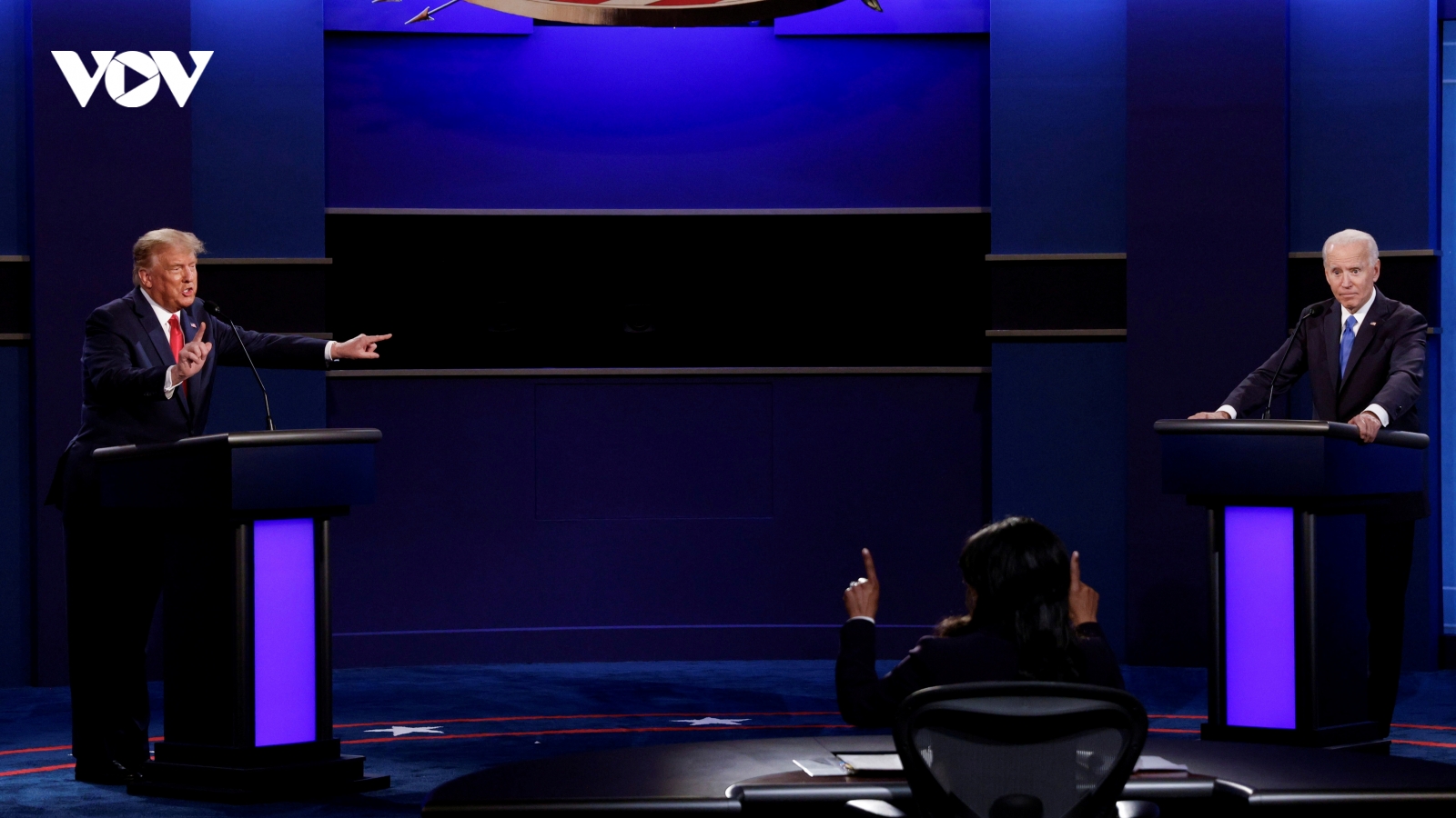 Trump-Biden tranh luận lần cuối: Đối đầu và khác biệt