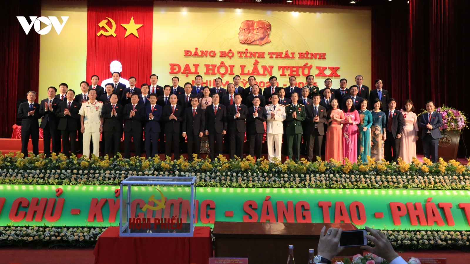 Thái Bình rút ngắn Đại hội Đảng bộ tỉnh do ảnh hưởng của bão số 7