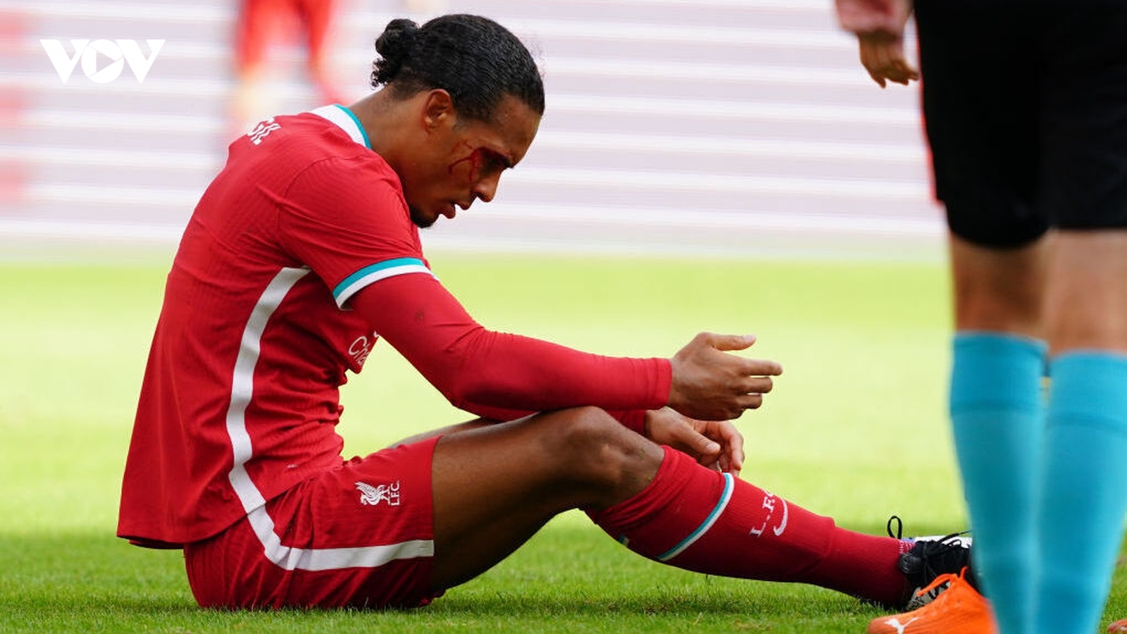 Ajax - Liverpool: Khởi đầu hành trình không Van Dijk 